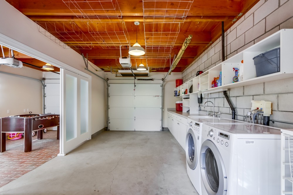 Virtual tour photo 49 of 52 for 1444 Law St