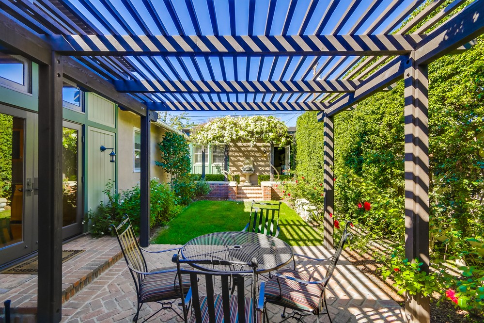 Virtual tour photo 25 of 52 for 1444 Law St