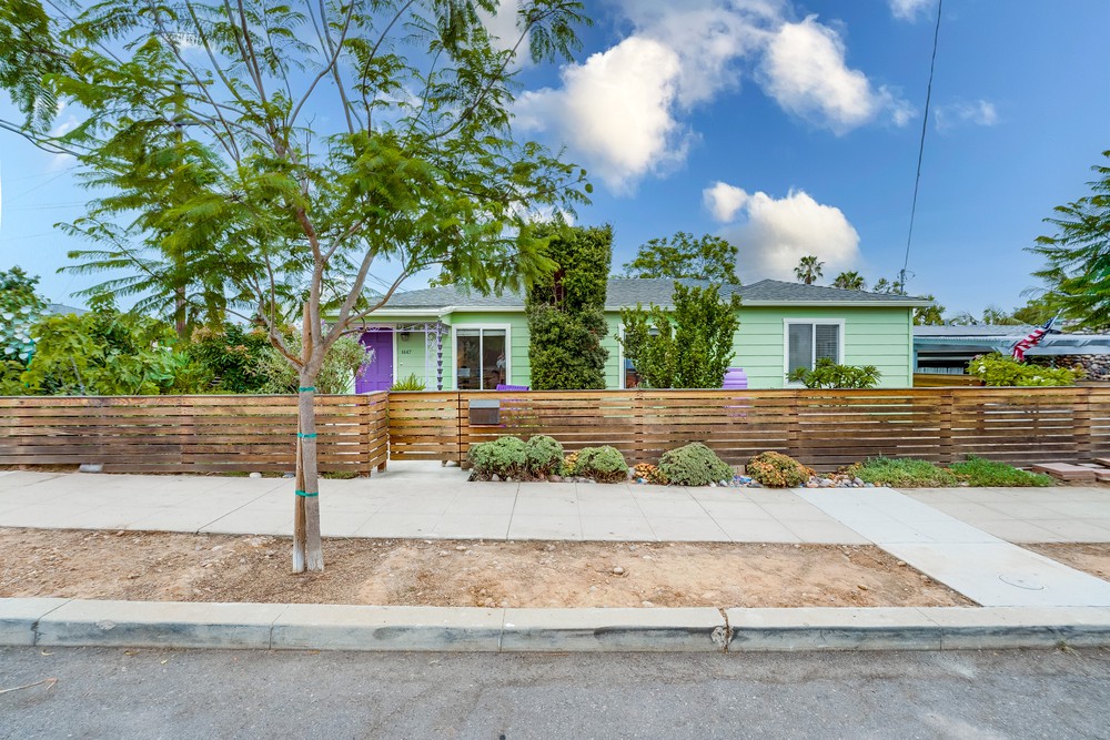 Virtual tour photo 1 of 56 for 1447 Felton St