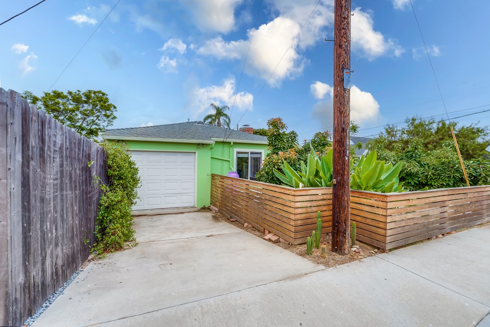 Virtual tour photo 56 of 56 for 1447 Felton St