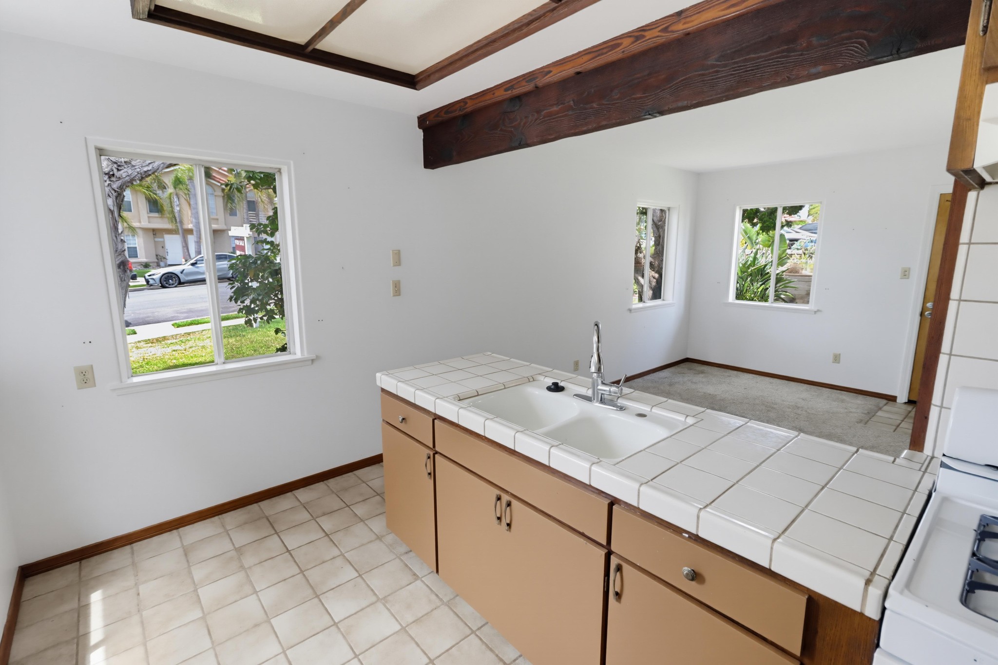 Virtual tour photo 15 of 49 for 1449-53 Oliver Ave