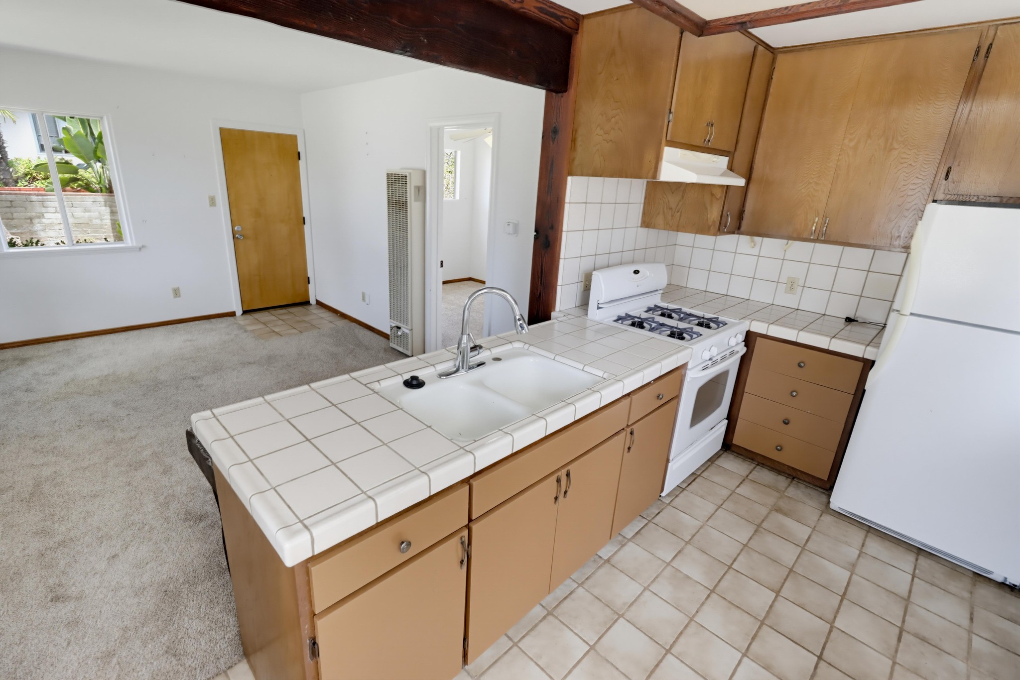 Virtual tour photo 16 of 49 for 1449-53 Oliver Ave