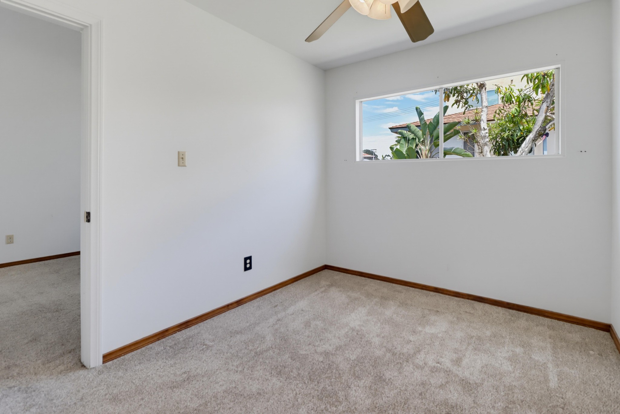 Virtual tour photo 18 of 49 for 1449-53 Oliver Ave