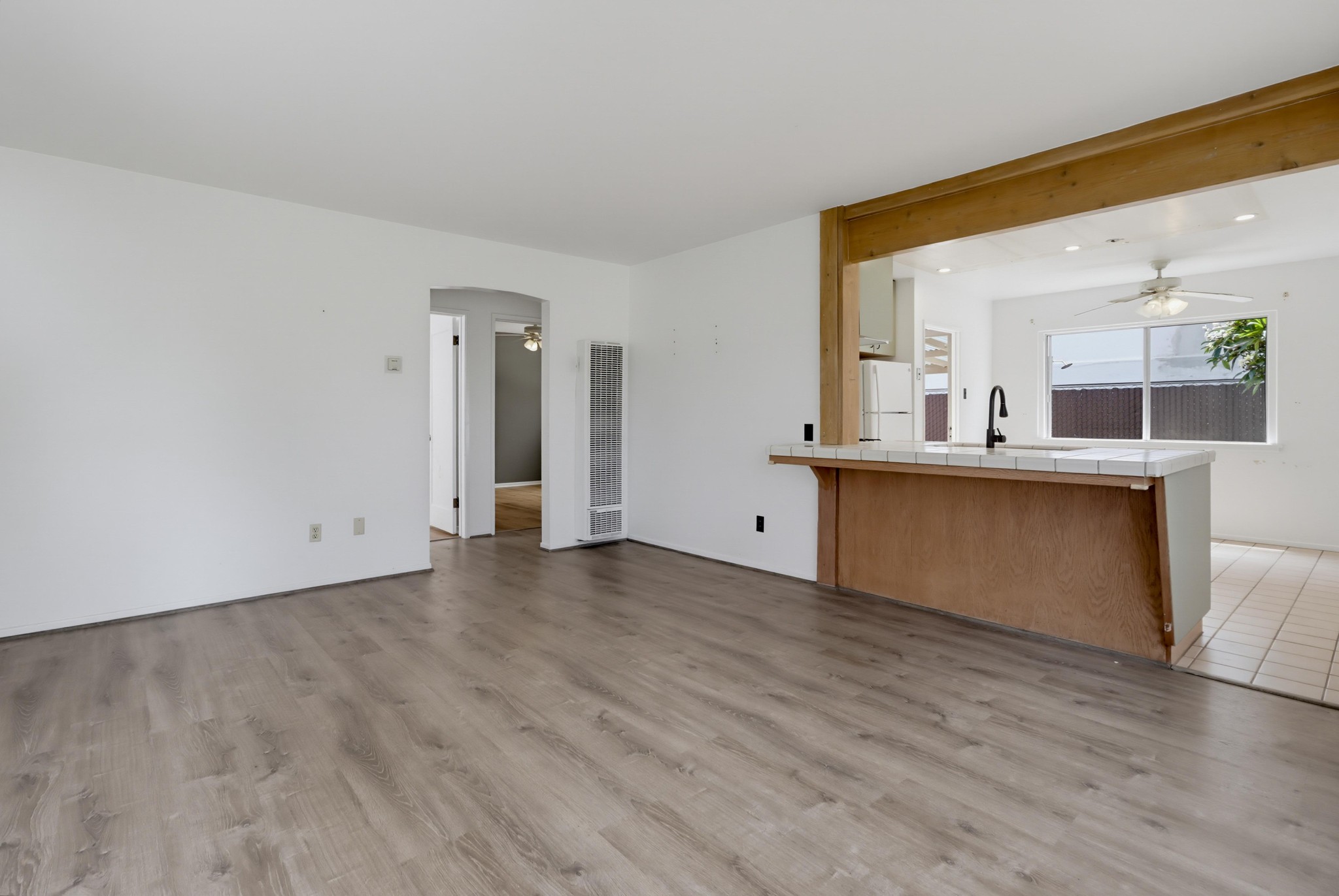 Virtual tour photo 23 of 49 for 1449-53 Oliver Ave