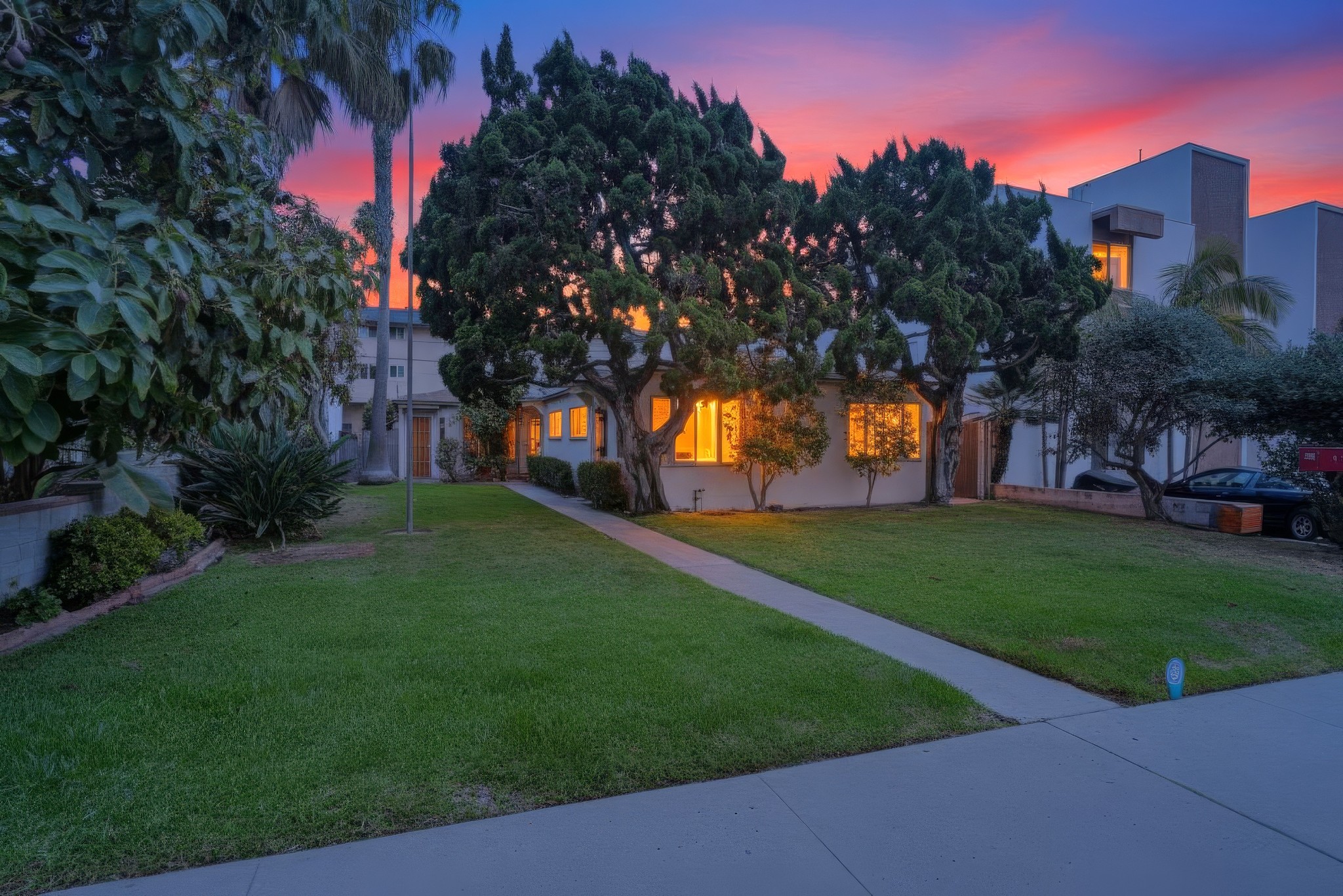 Virtual tour photo 49 of 49 for 1449-53 Oliver Ave