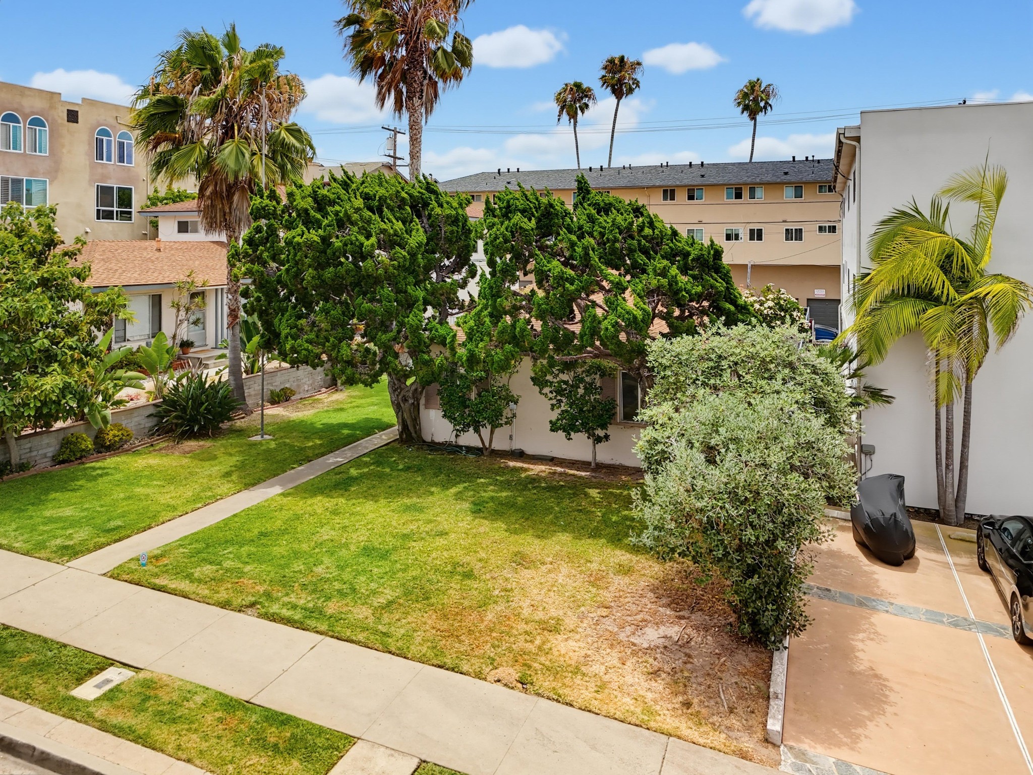 Virtual tour photo 22 of 51 for 1449-53 Oliver Ave