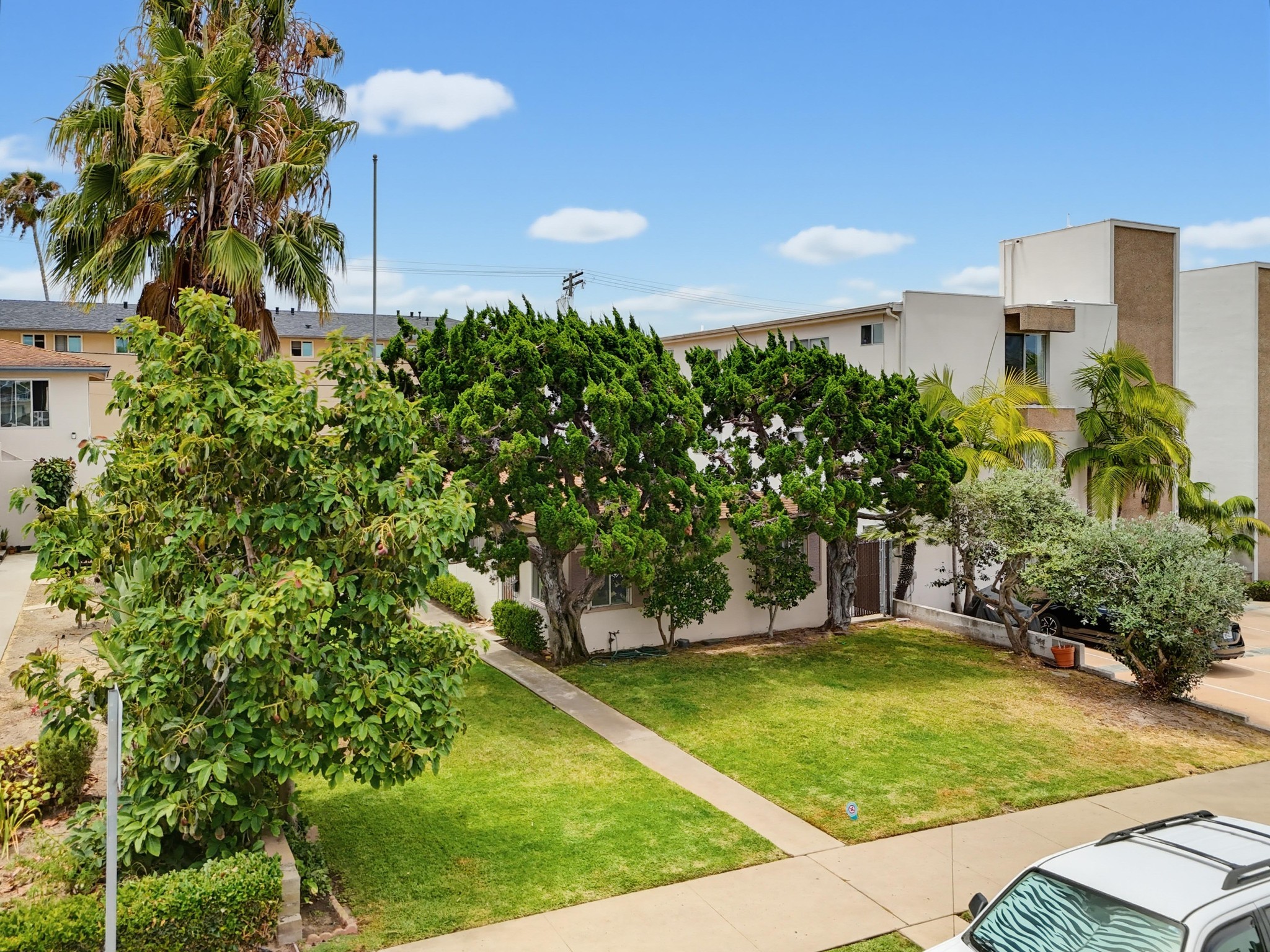 Virtual tour photo 24 of 51 for 1449-53 Oliver Ave