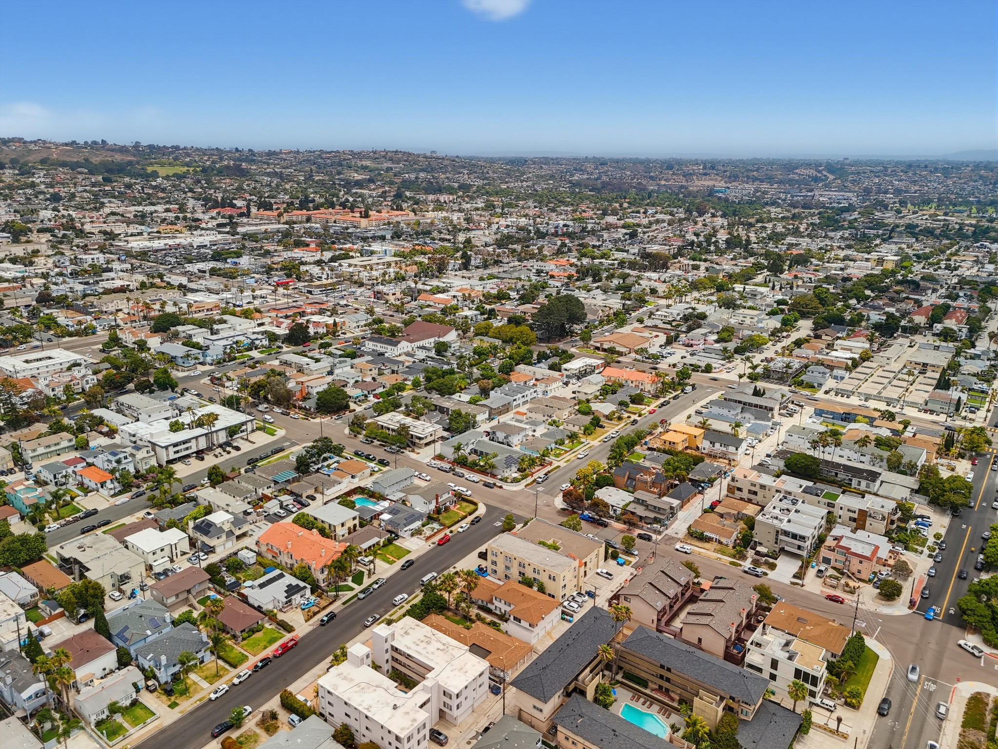 Virtual tour photo 30 of 51 for 1449-53 Oliver Ave