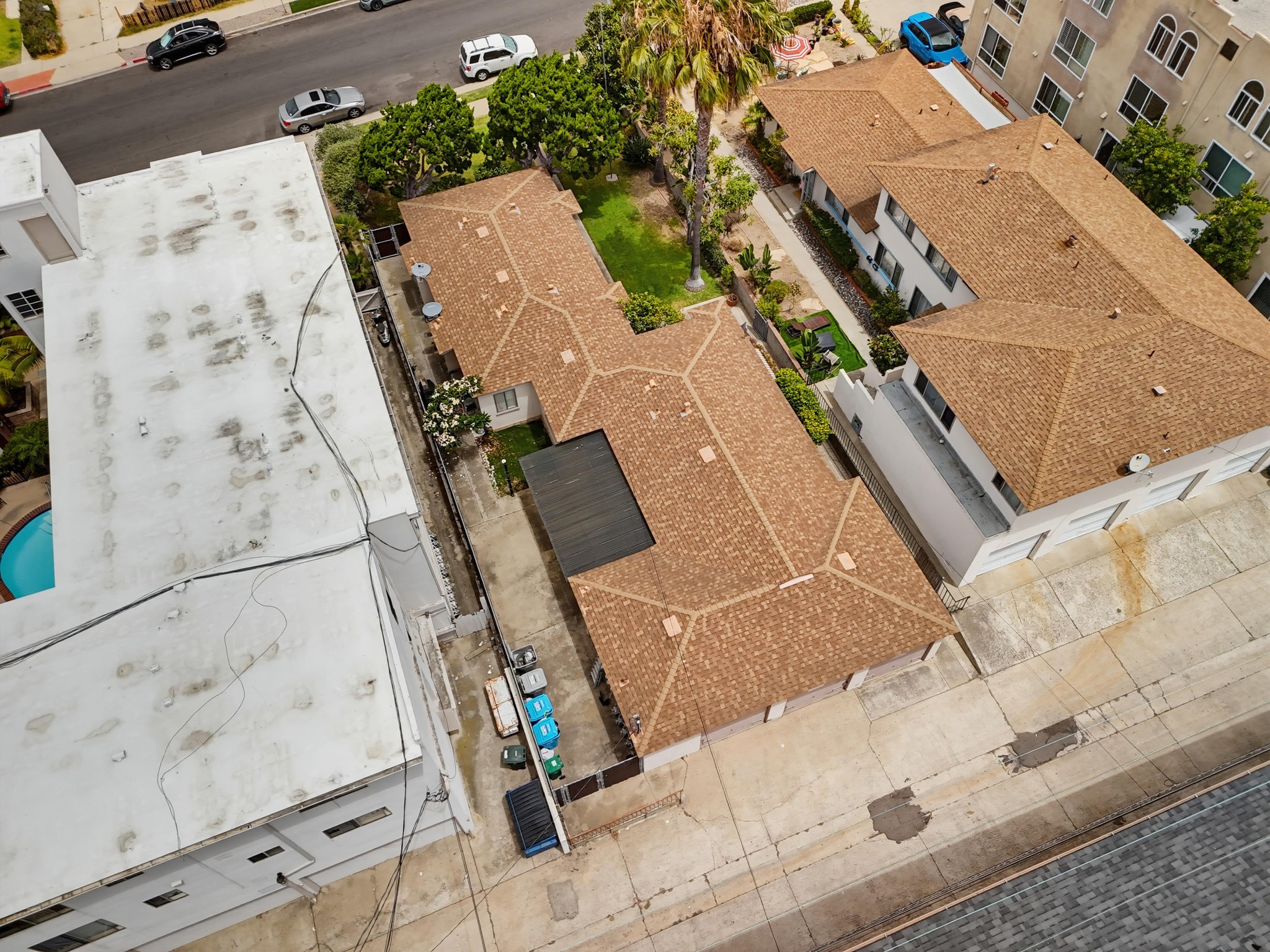 Virtual tour photo 49 of 51 for 1449-53 Oliver Ave