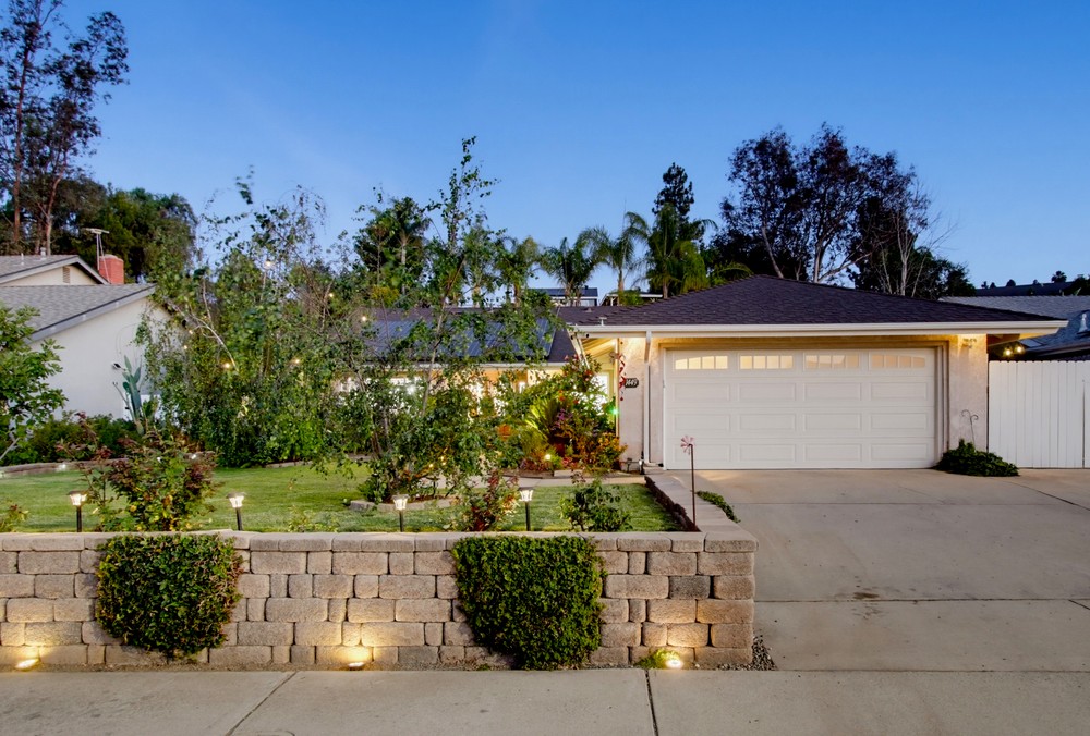 Virtual tour photo 3 of 80 for 1449 Merriwether Way