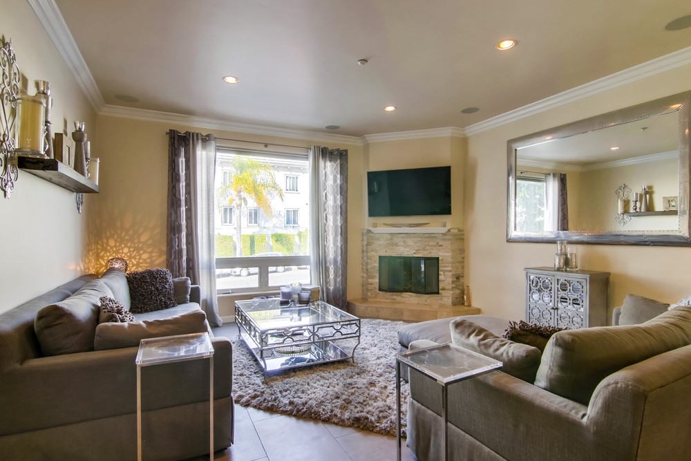 Virtual tour photo 8 of 47 for 145 W Hawthorn St