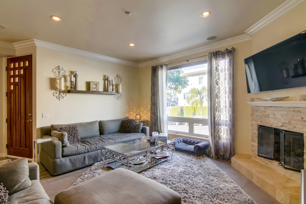 Virtual tour photo 10 of 47 for 145 W Hawthorn St