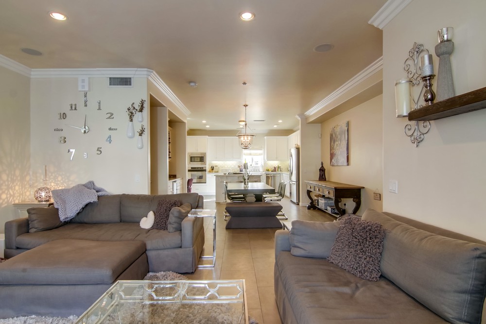 Virtual tour photo 11 of 47 for 145 W Hawthorn St