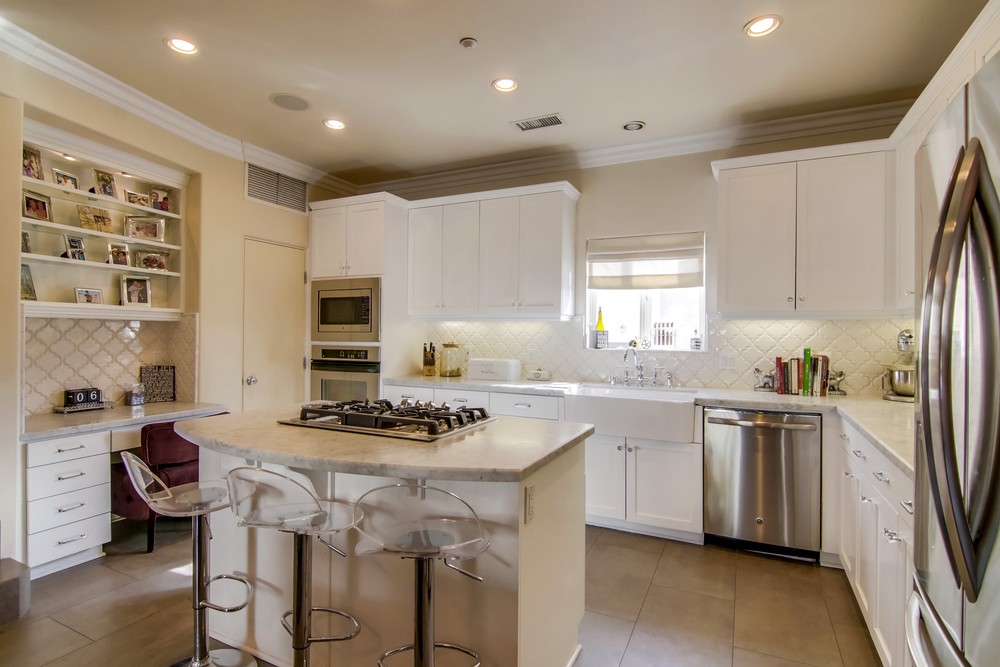 Virtual tour photo 20 of 47 for 145 W Hawthorn St