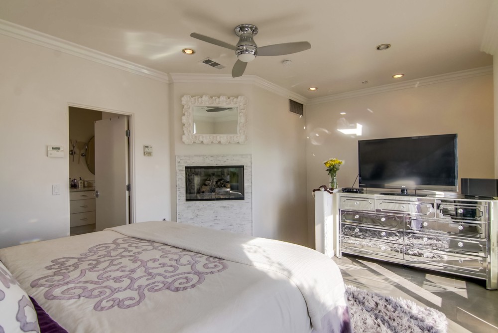 Virtual tour photo 27 of 47 for 145 W Hawthorn St
