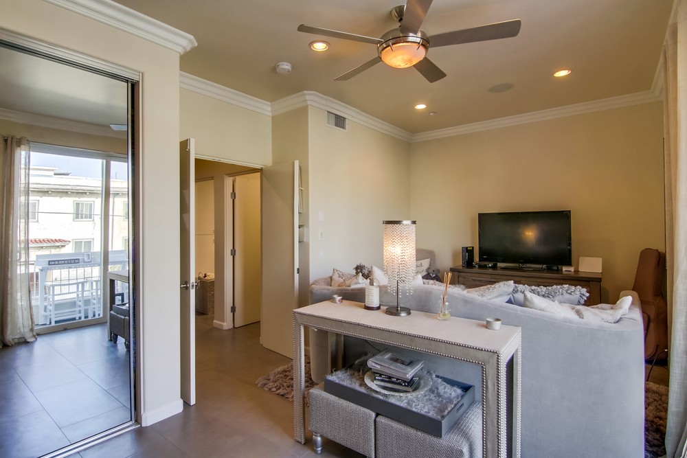 Virtual tour photo 40 of 47 for 145 W Hawthorn St