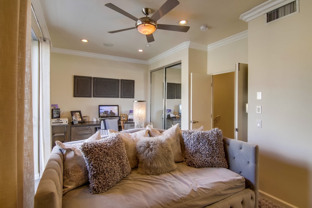 Virtual tour photo 42 of 47 for 145 W Hawthorn St