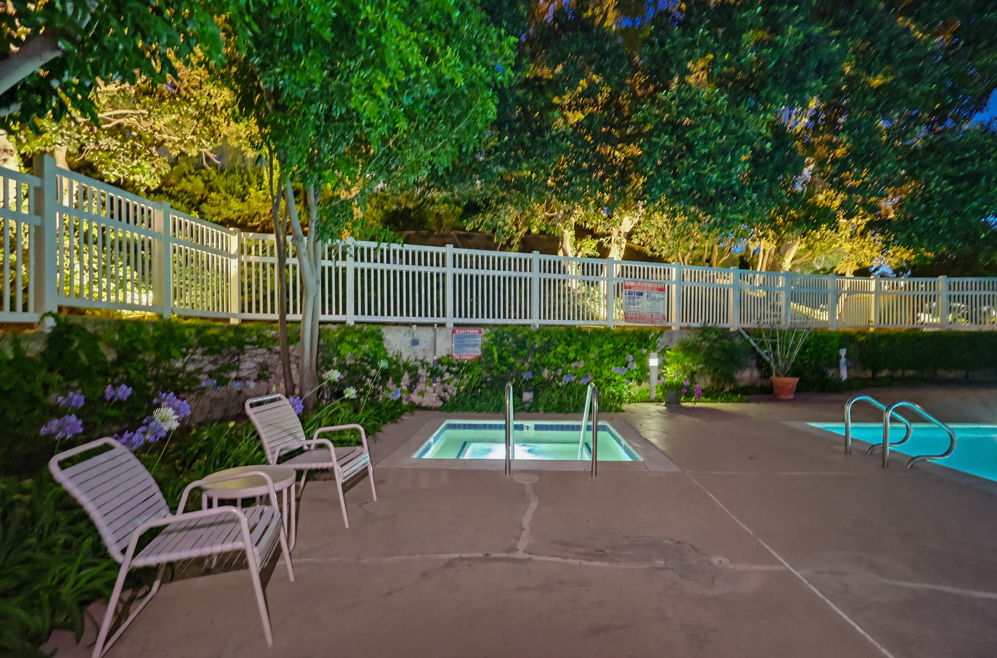 Virtual tour photo 11 of 155 for 1450 Brett Pl UNIT 305