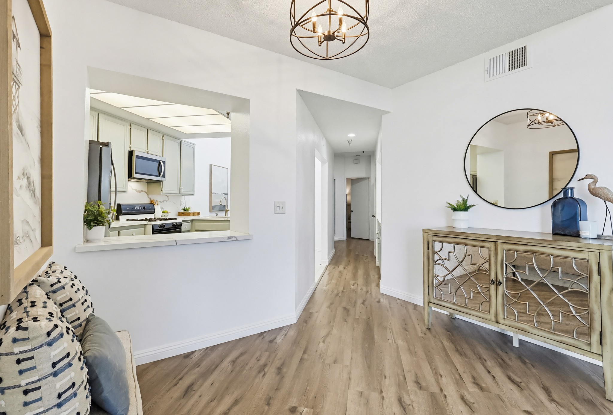 Virtual tour photo 37 of 155 for 1450 Brett Pl UNIT 305