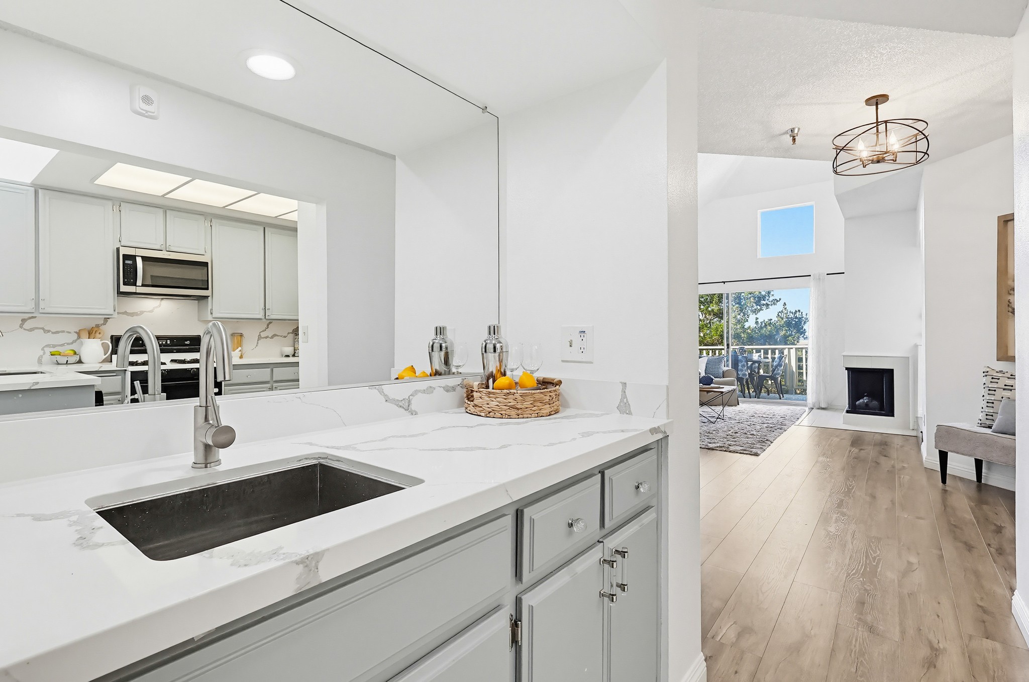 Virtual tour photo 38 of 155 for 1450 Brett Pl UNIT 305