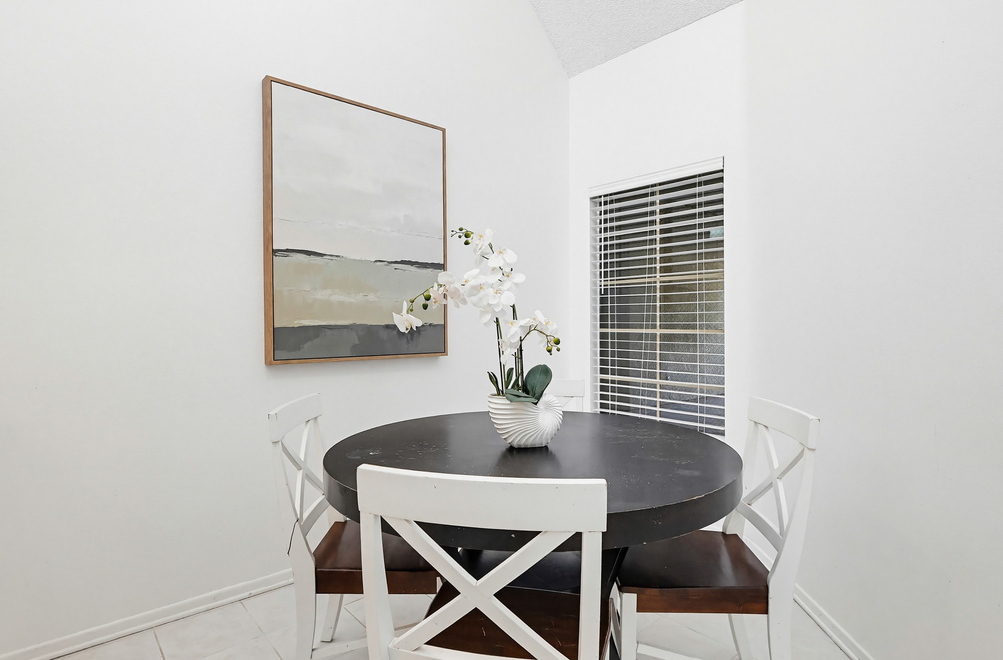 Virtual tour photo 51 of 155 for 1450 Brett Pl UNIT 305