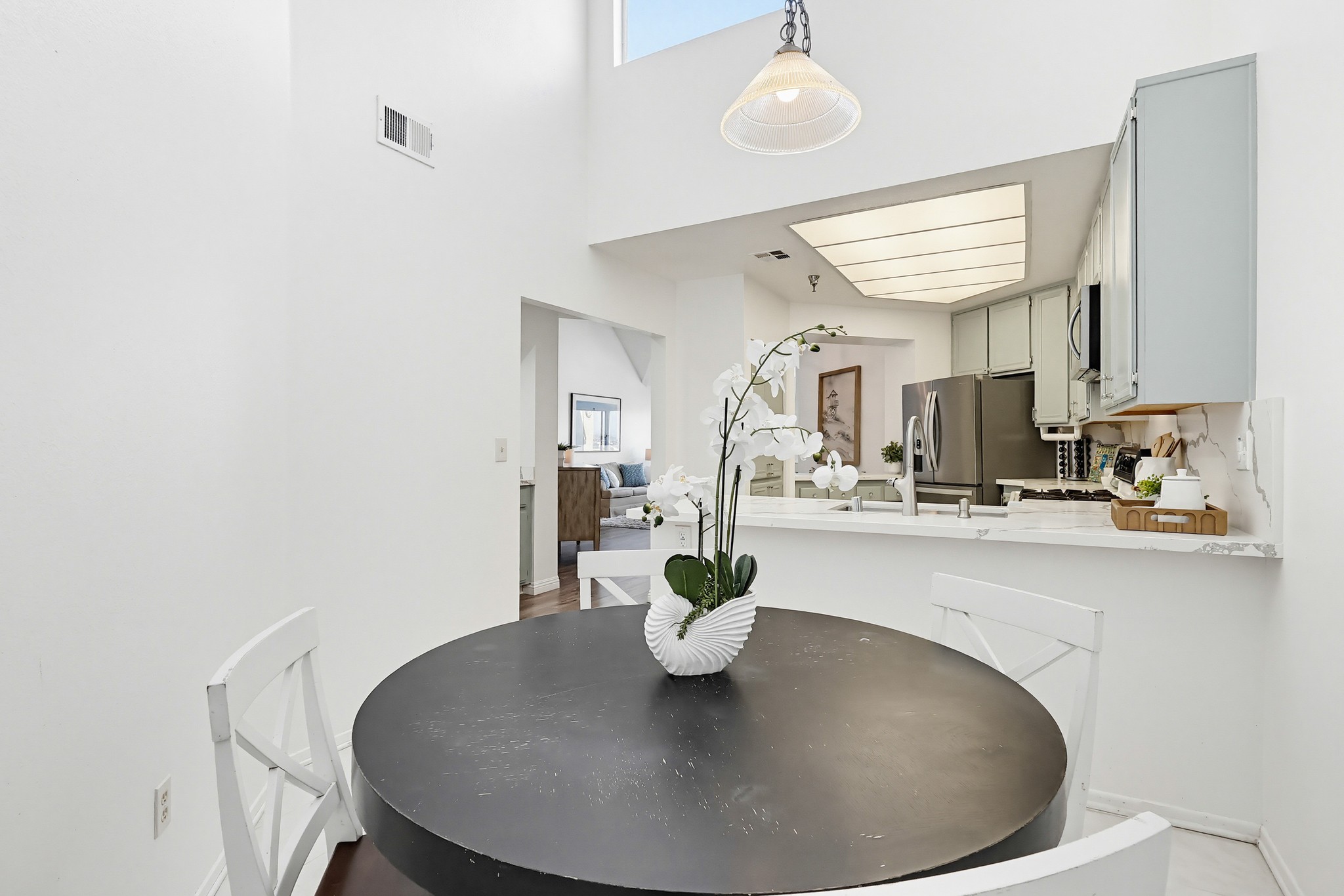 Virtual tour photo 54 of 155 for 1450 Brett Pl UNIT 305