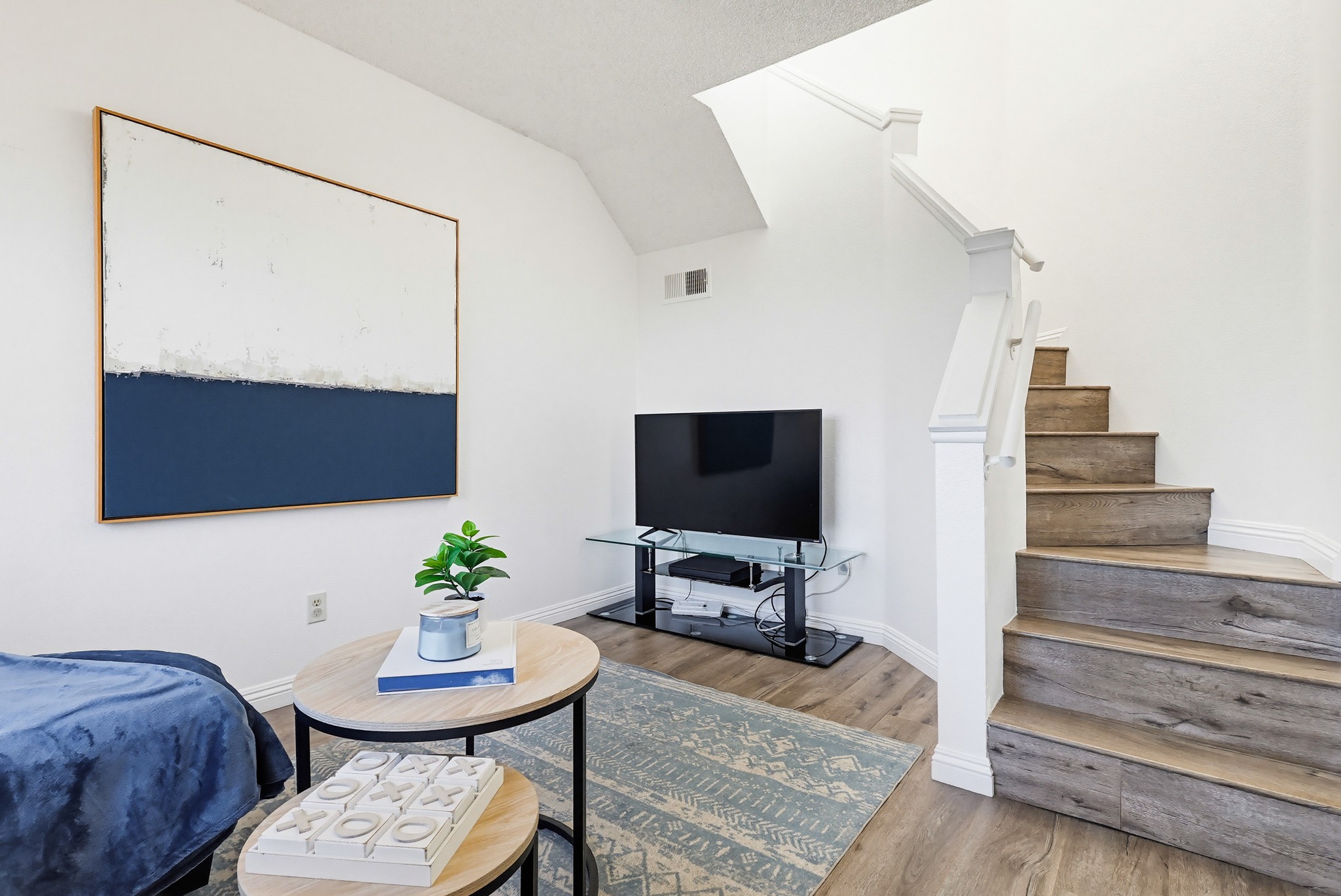 Virtual tour photo 66 of 155 for 1450 Brett Pl UNIT 305
