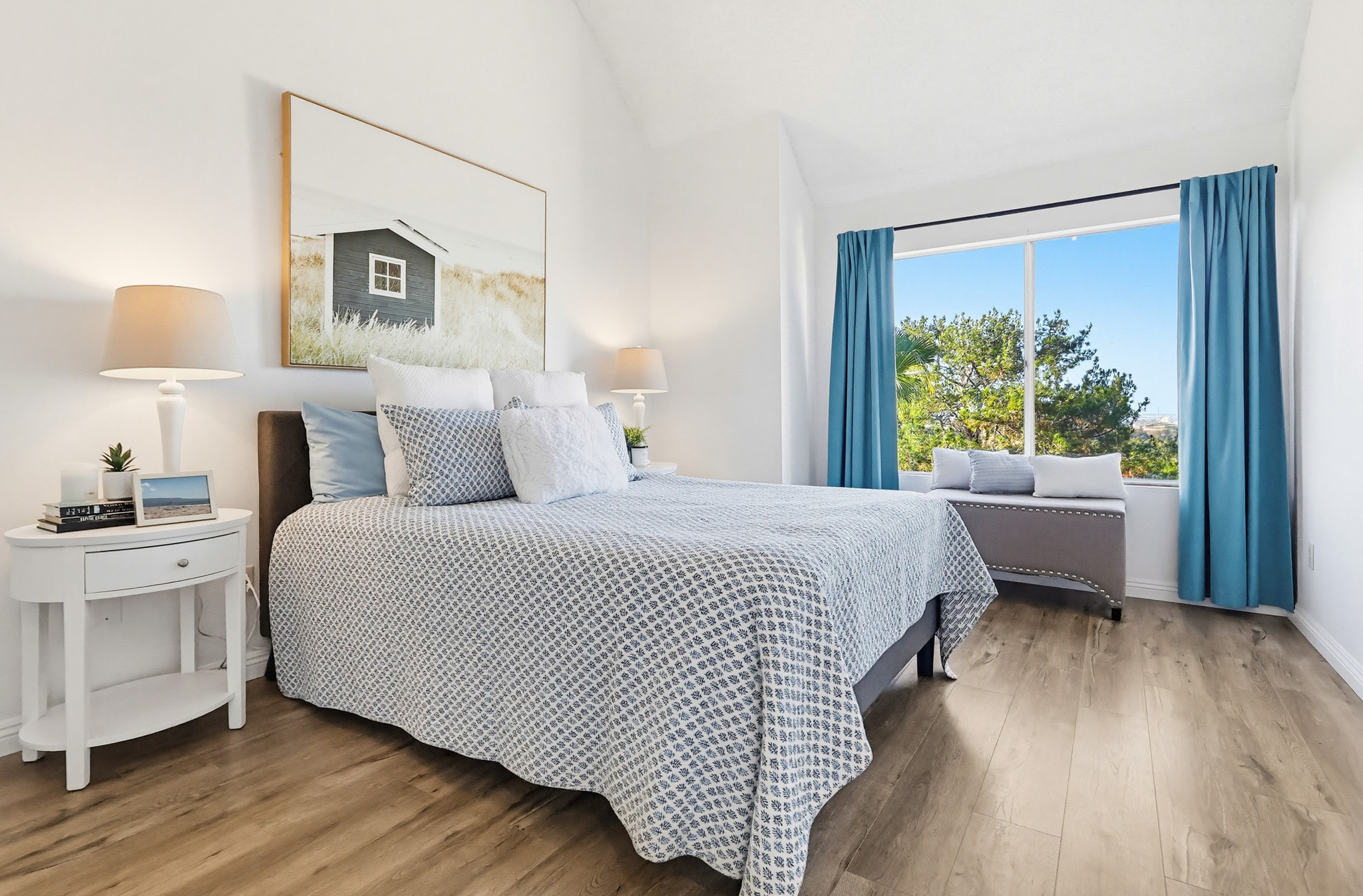 Virtual tour photo 68 of 155 for 1450 Brett Pl UNIT 305