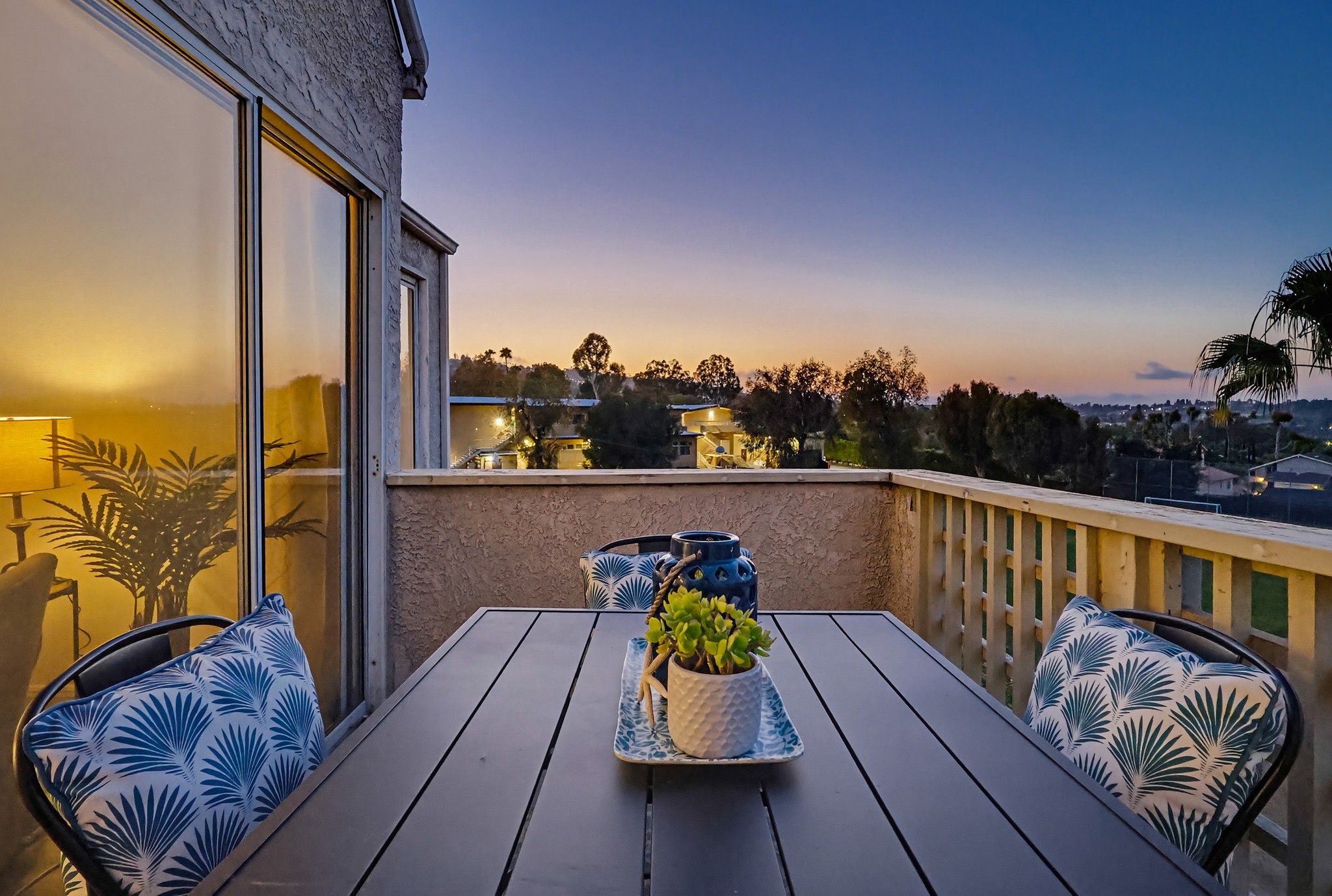 Virtual tour photo 105 of 155 for 1450 Brett Pl UNIT 305