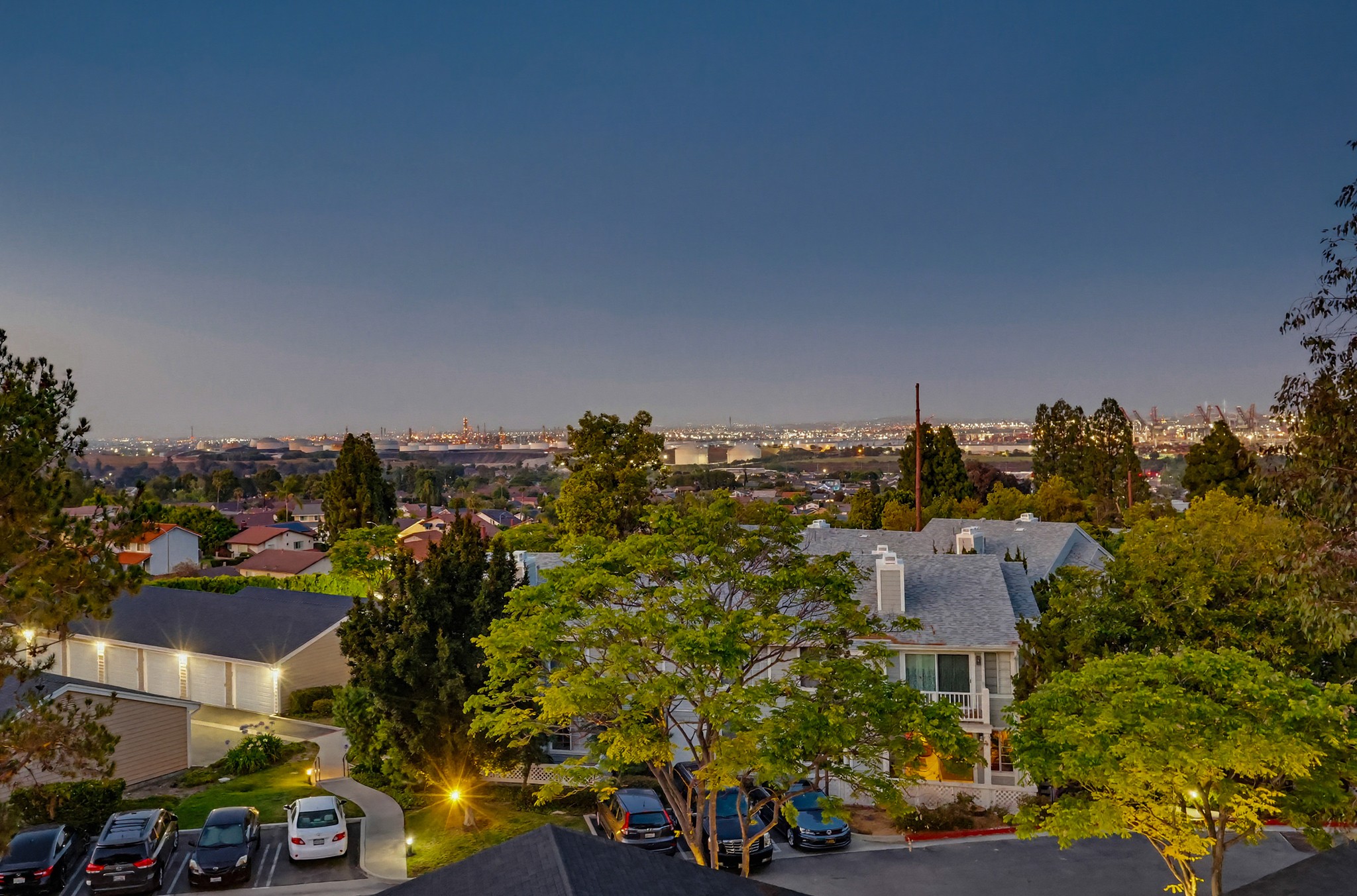 Virtual tour photo 108 of 155 for 1450 Brett Pl UNIT 305