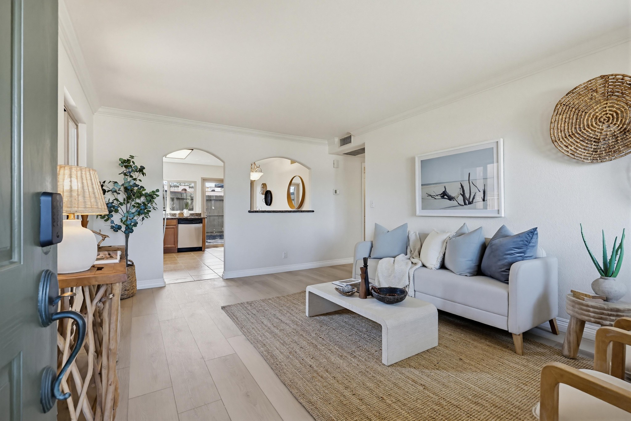 Virtual tour photo 8 of 57 for 1451 N Broadway UNIT A