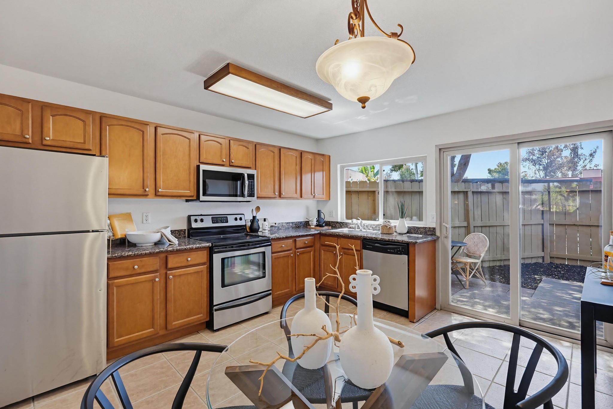 Virtual tour photo 17 of 57 for 1451 N Broadway UNIT A