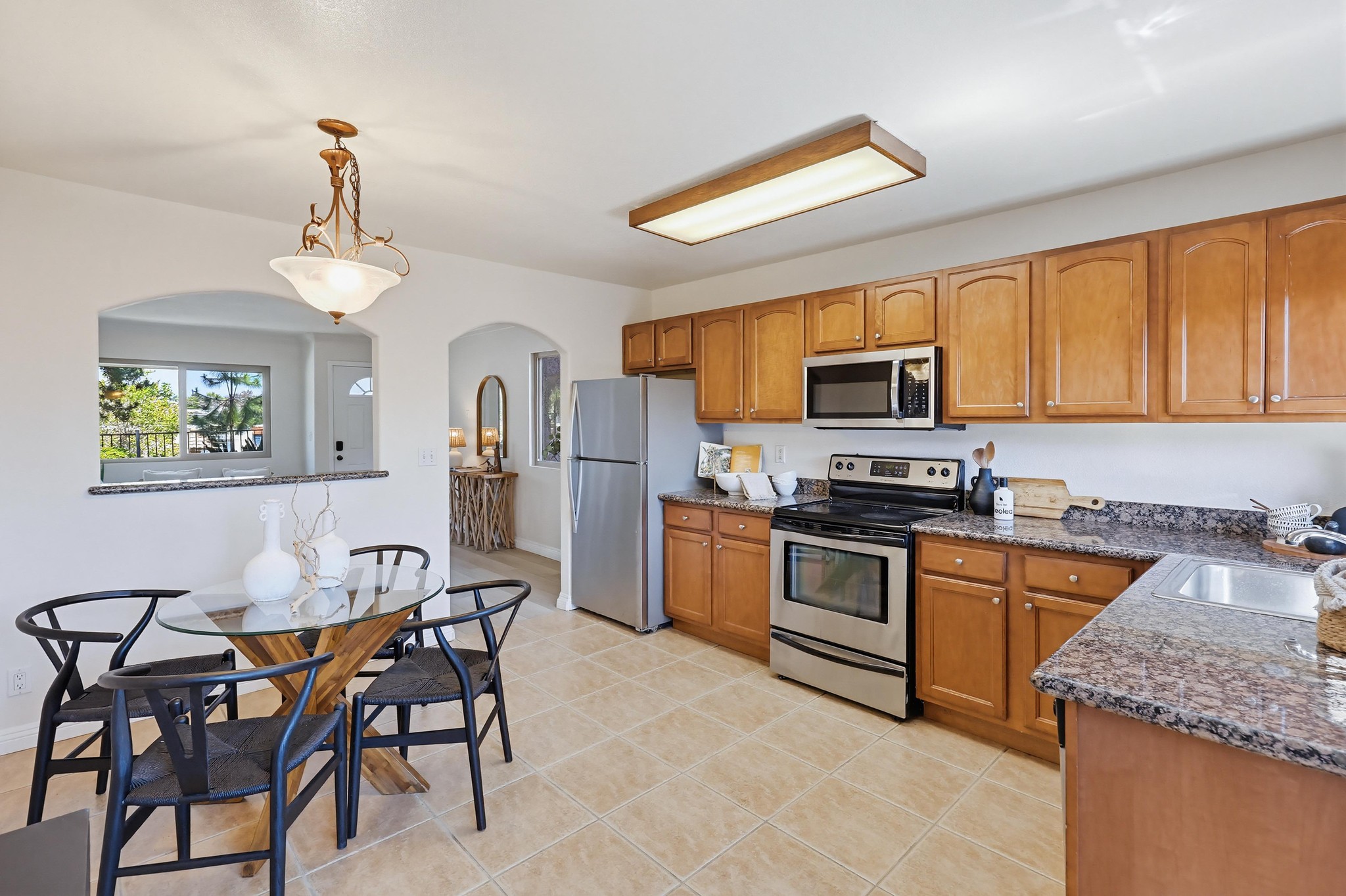Virtual tour photo 20 of 57 for 1451 N Broadway UNIT A
