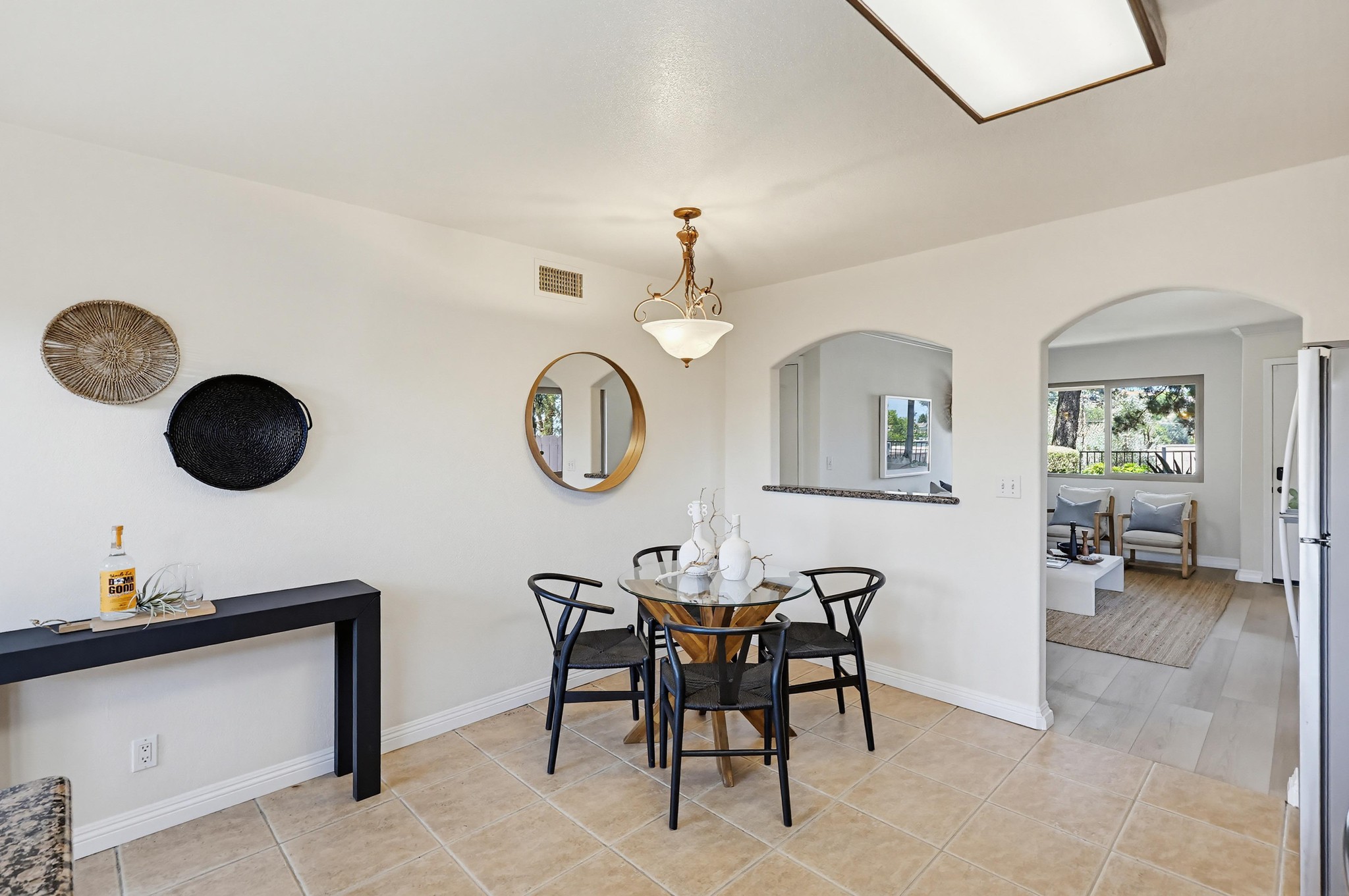 Virtual tour photo 23 of 57 for 1451 N Broadway UNIT A