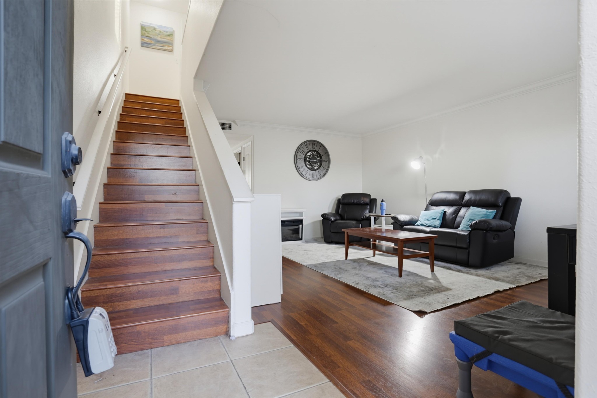 Virtual tour photo 4 of 36 for 1451 N Broadway Unit B