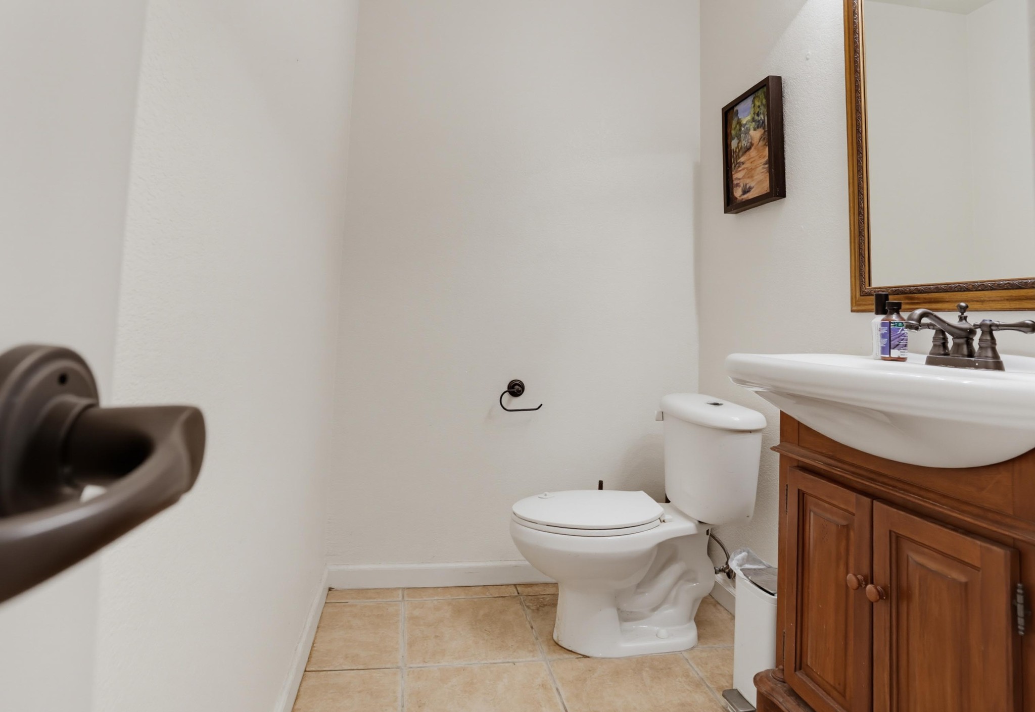 Virtual tour photo 9 of 36 for 1451 N Broadway Unit B