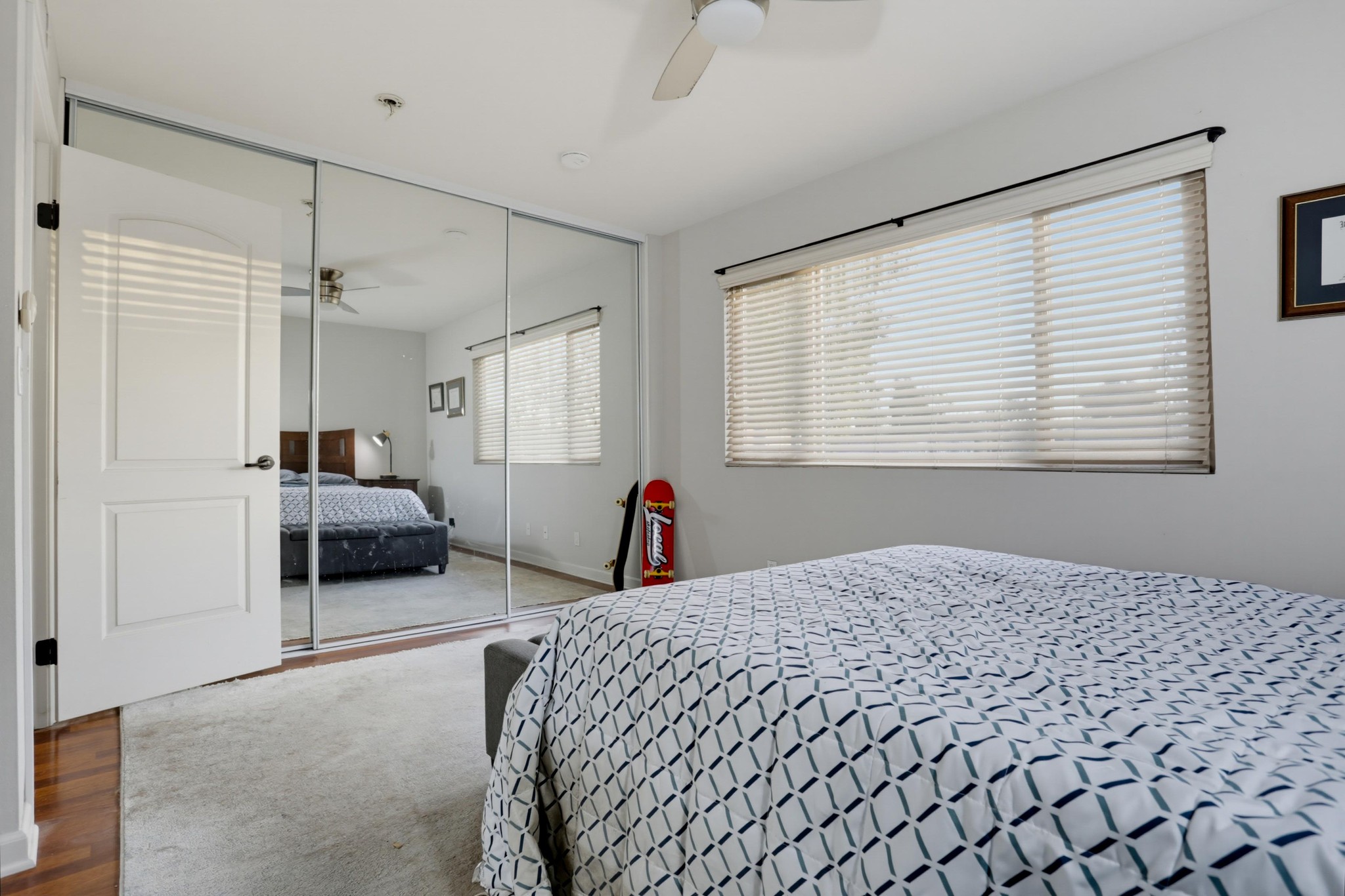 Virtual tour photo 29 of 36 for 1451 N Broadway Unit B
