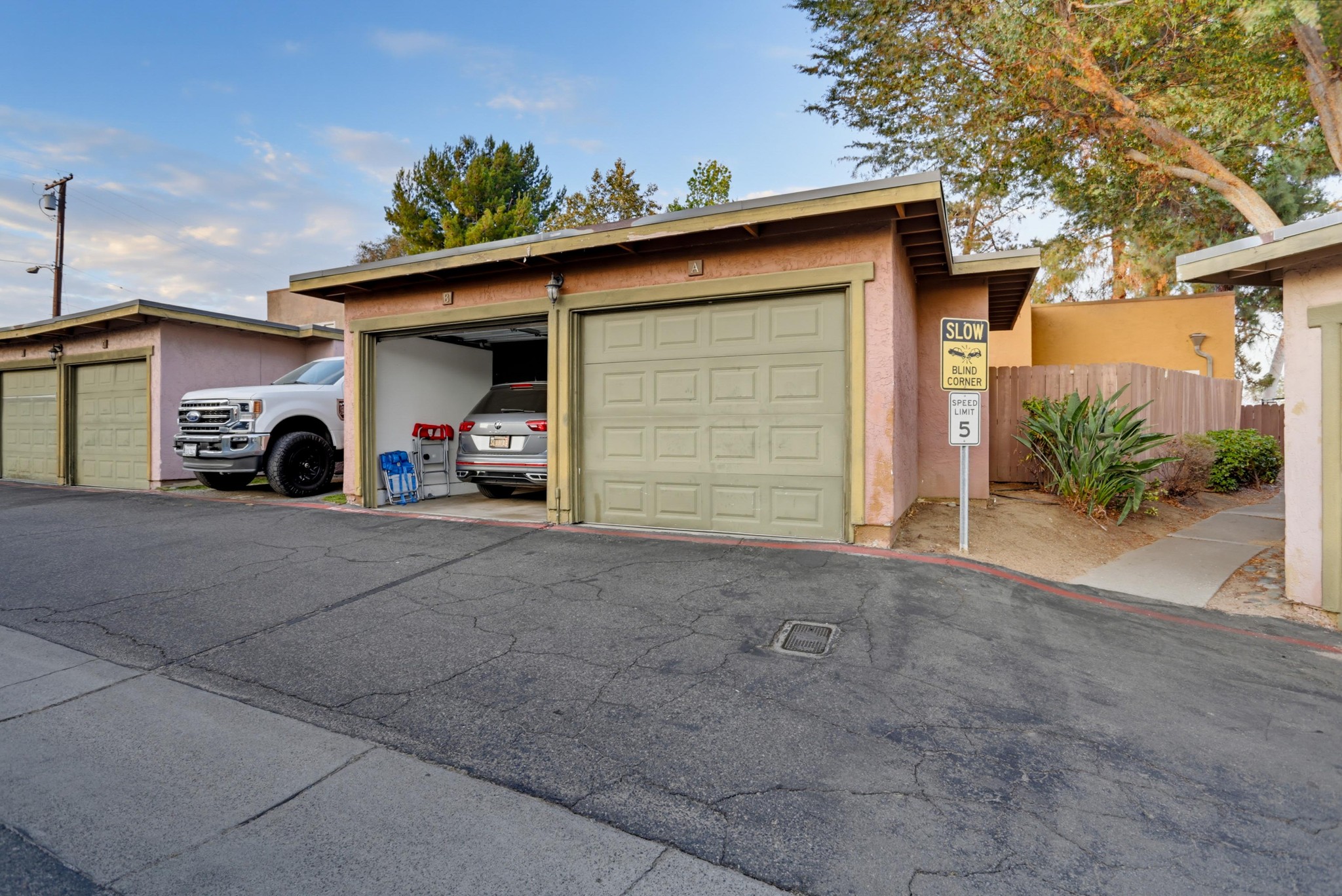 Virtual tour photo 37 of 36 for 1451 N Broadway Unit B