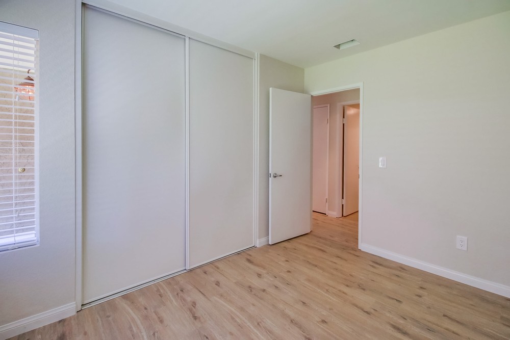 Virtual tour photo 27 of 40 for 1453 Bridgeview Dr