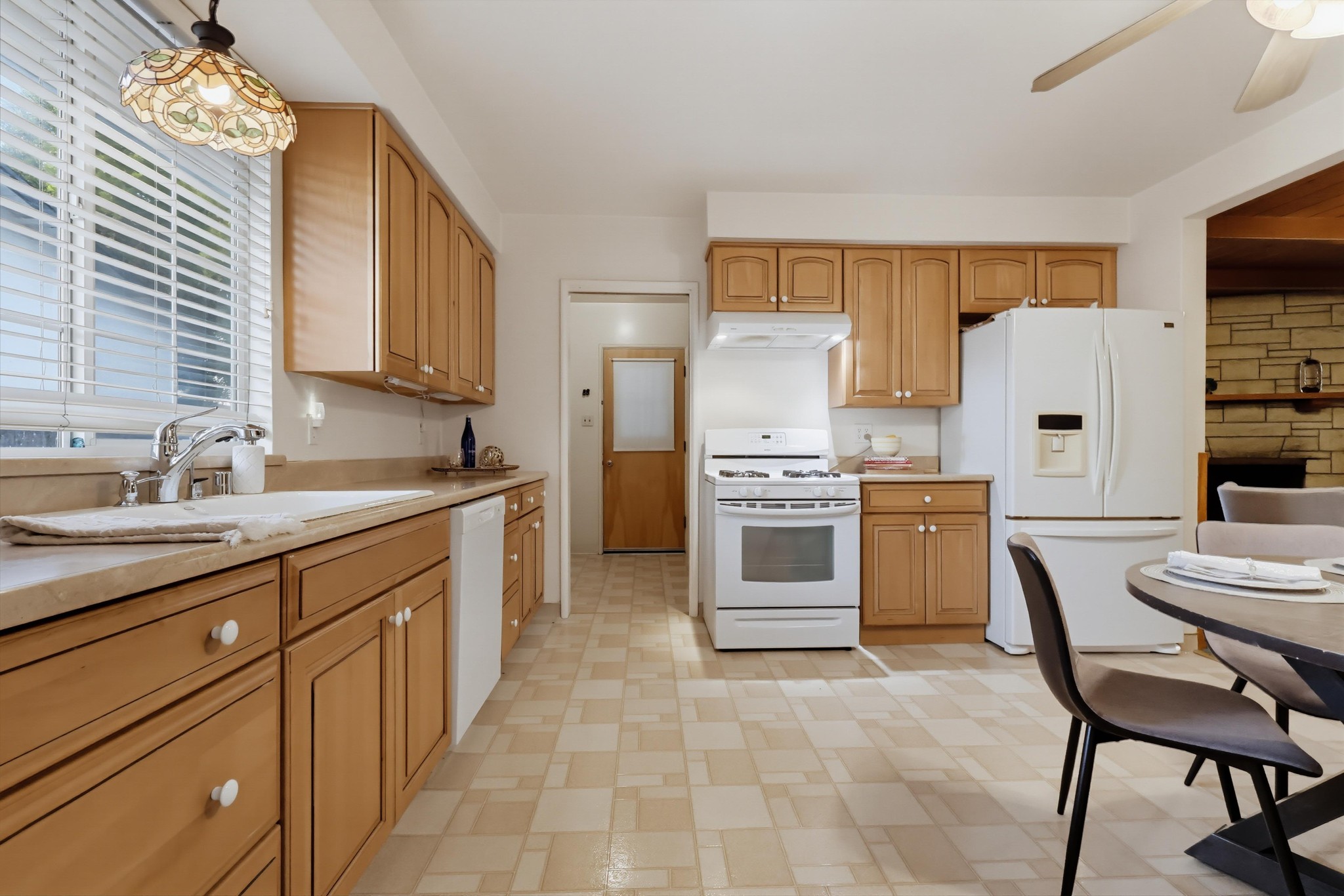 Virtual tour photo 23 of 85 for 14531 Allegan St