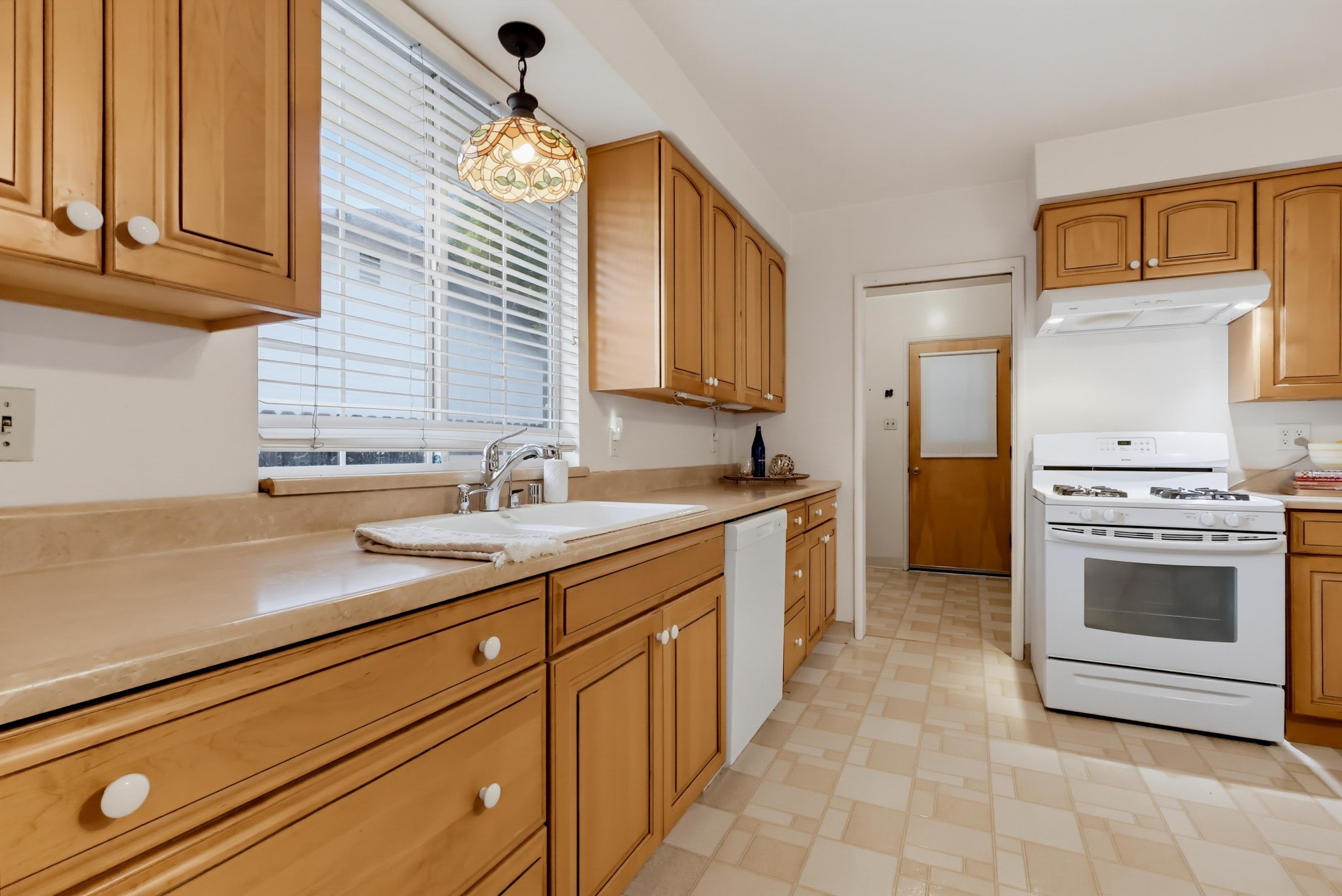 Virtual tour photo 24 of 85 for 14531 Allegan St