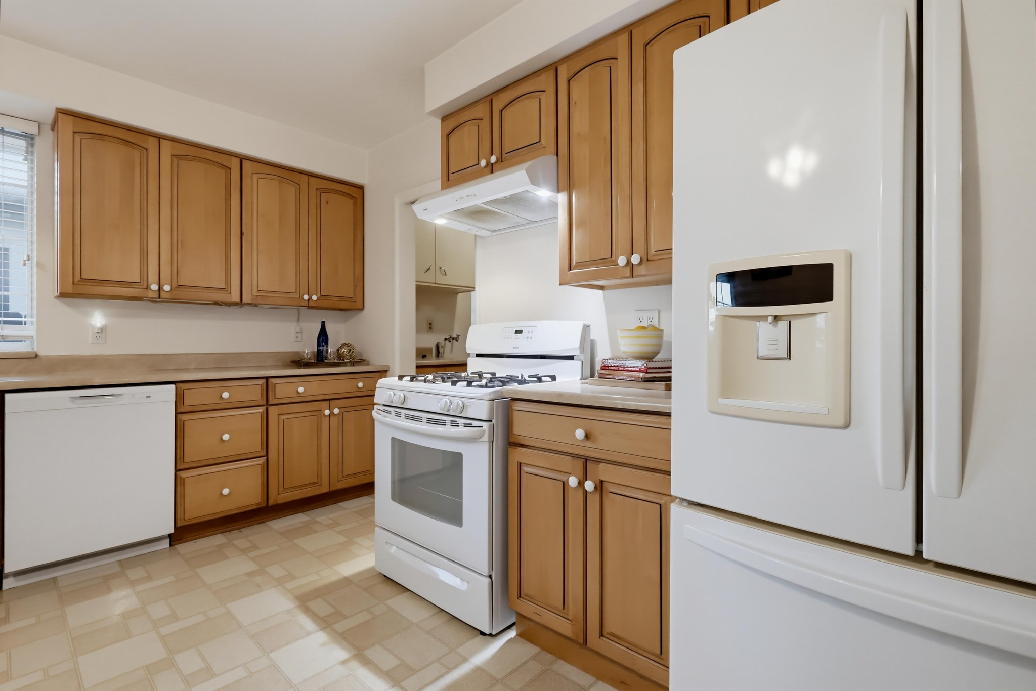 Virtual tour photo 31 of 85 for 14531 Allegan St