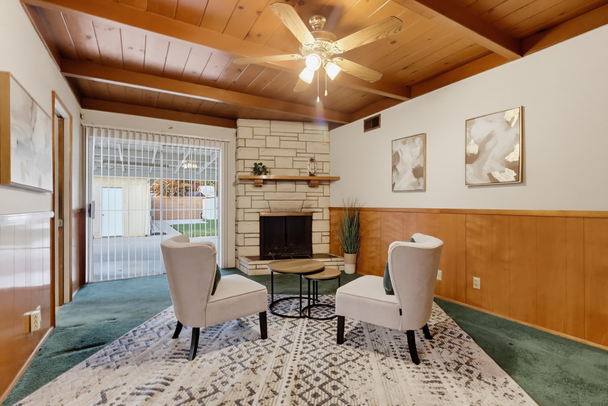 Virtual tour photo 32 of 85 for 14531 Allegan St