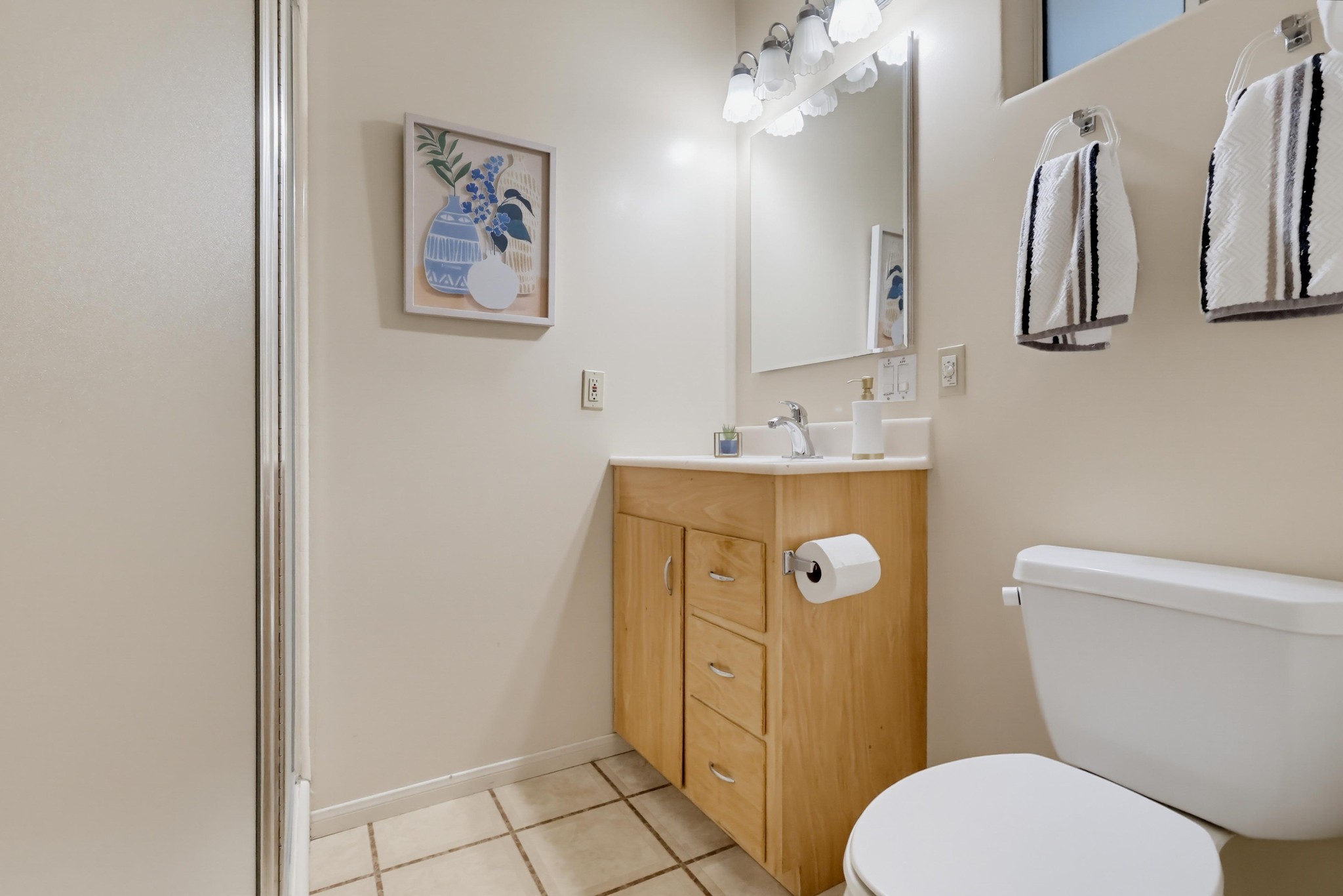 Virtual tour photo 42 of 85 for 14531 Allegan St