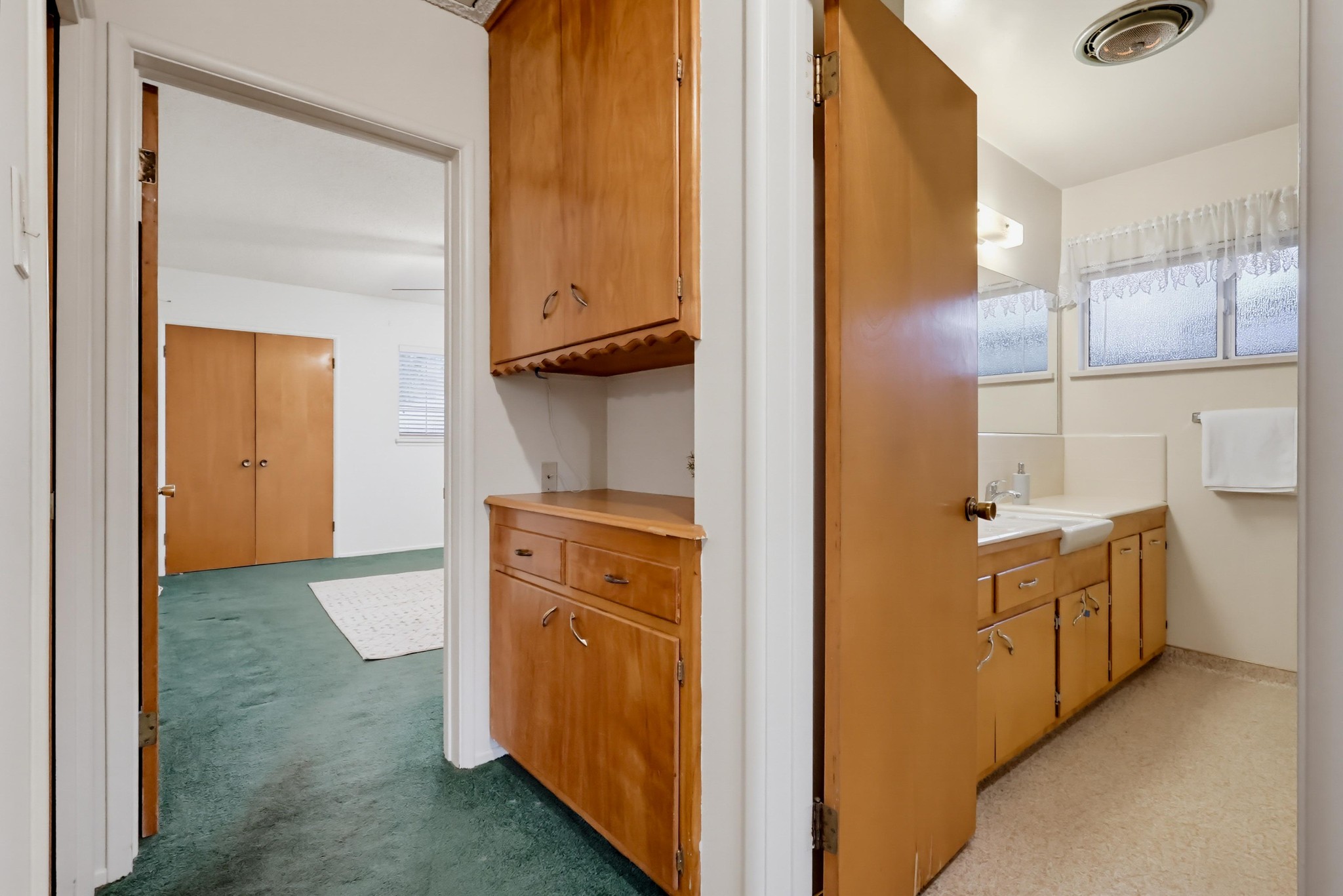 Virtual tour photo 47 of 85 for 14531 Allegan St