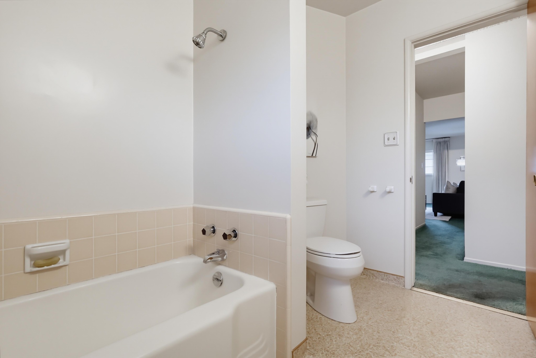 Virtual tour photo 52 of 85 for 14531 Allegan St