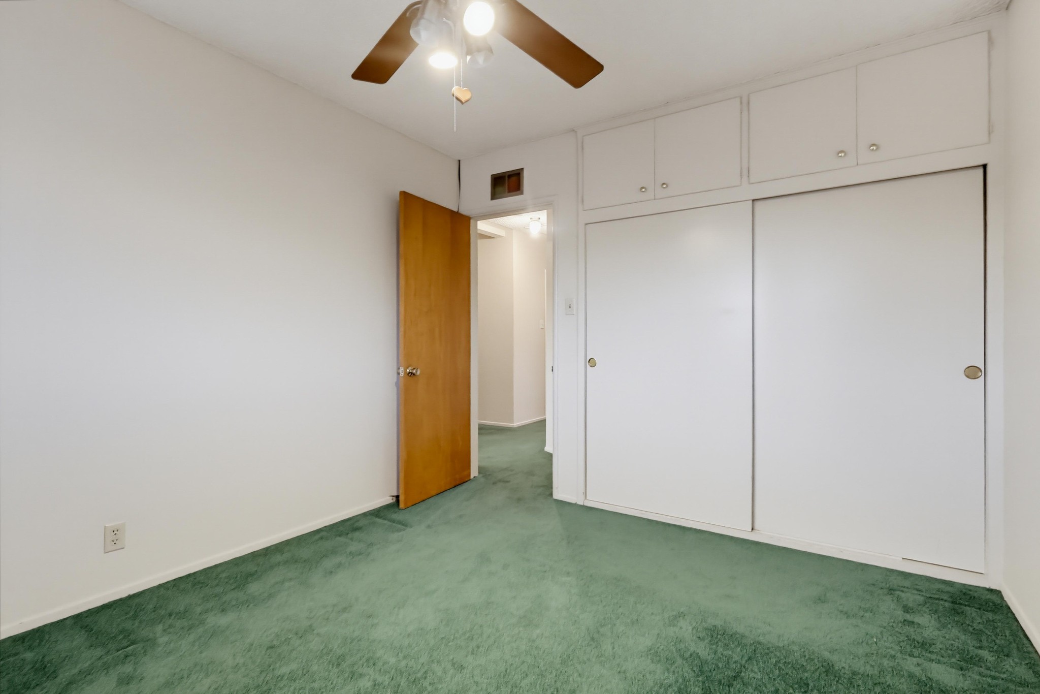 Virtual tour photo 59 of 85 for 14531 Allegan St
