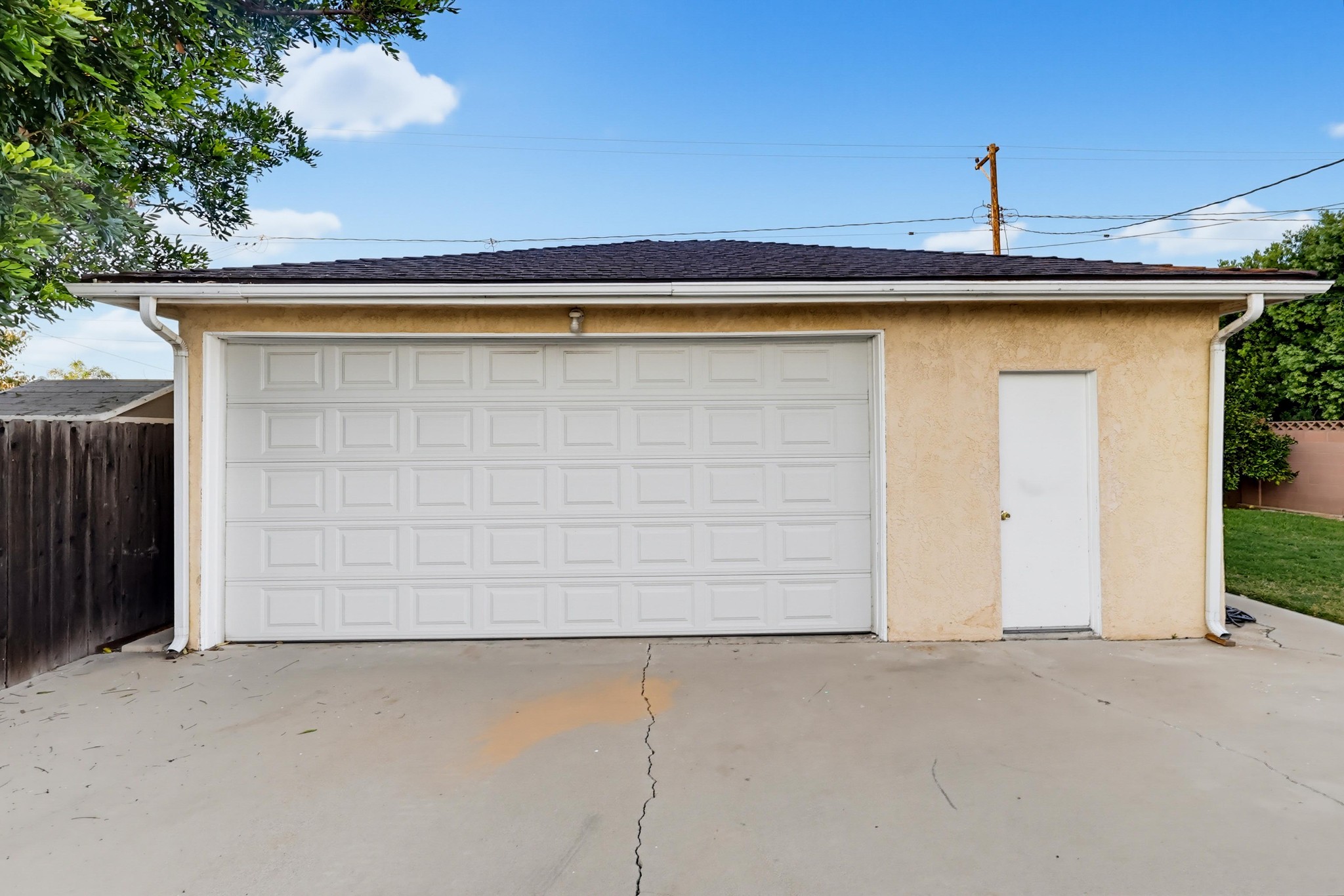 Virtual tour photo 75 of 85 for 14531 Allegan St