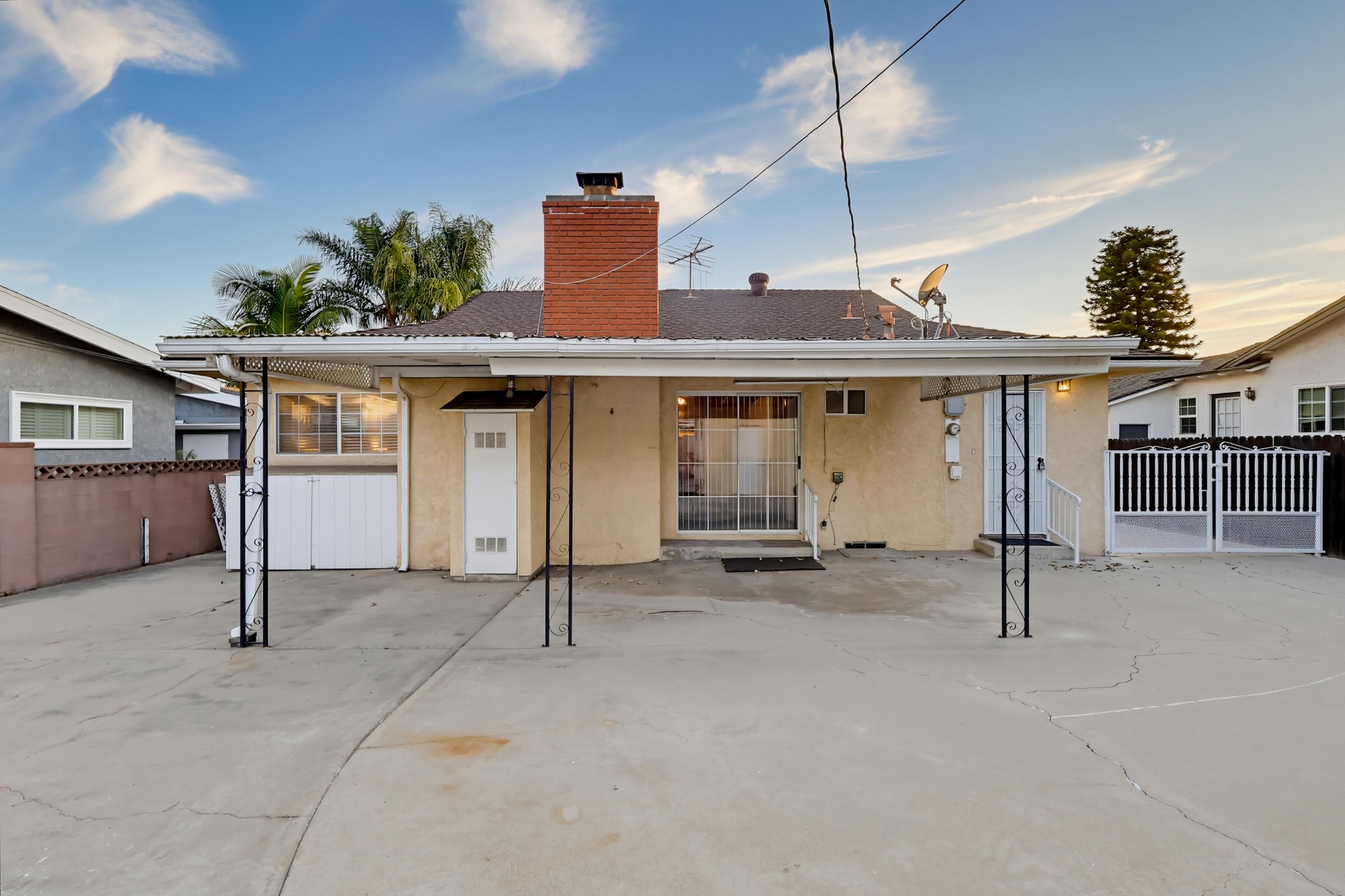 Virtual tour photo 80 of 85 for 14531 Allegan St