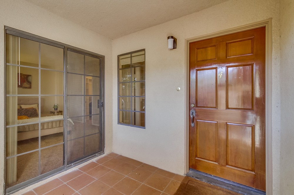 Virtual tour photo 5 of 41 for 1456 Thomas Avenue #4